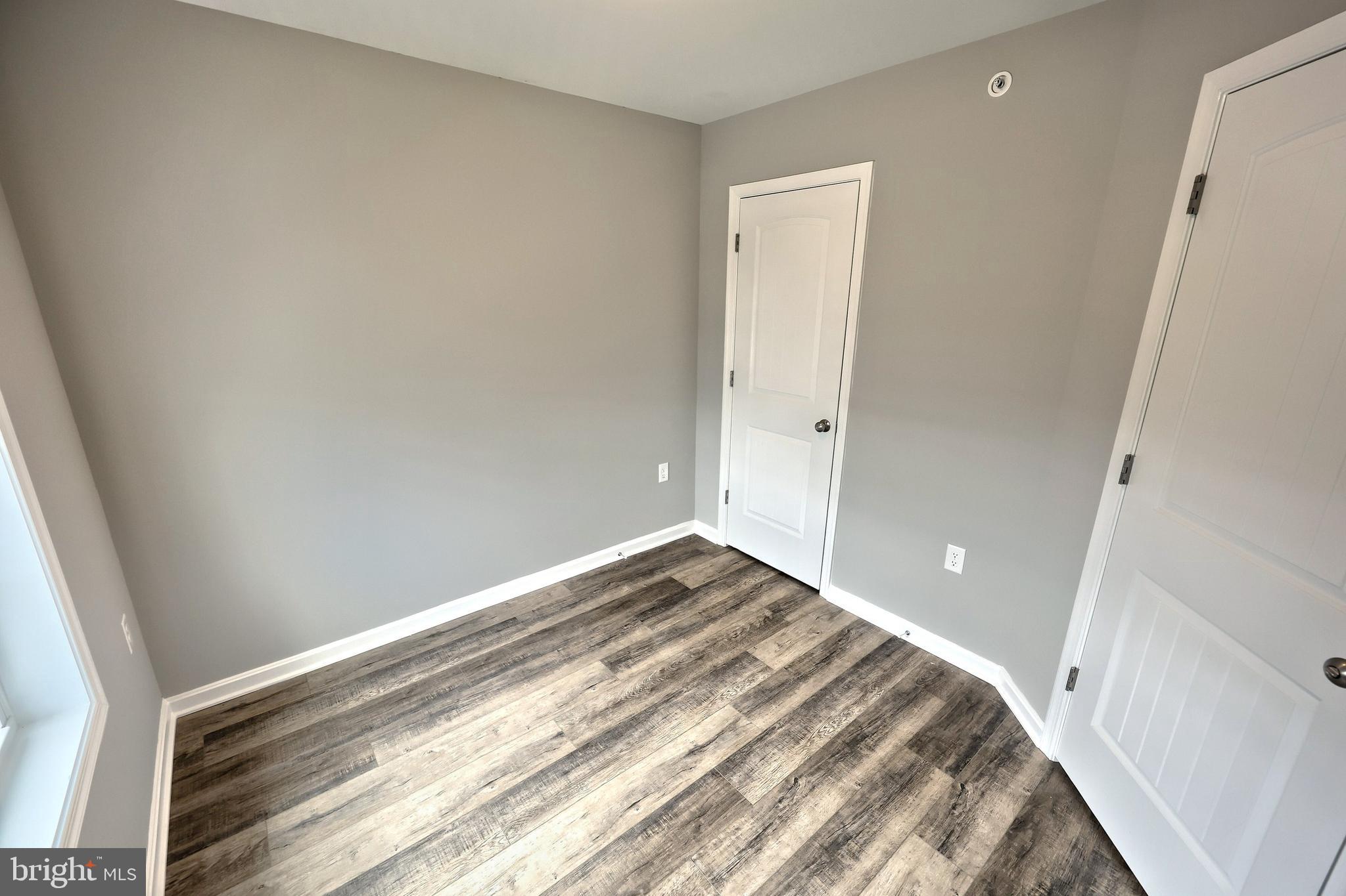 HUDSON RIDGE - Residential