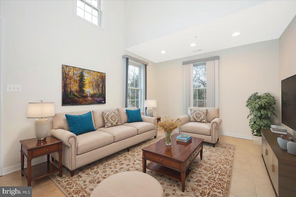 THE HOMES AT STRAWBRIDGE MEADOWS - Residential