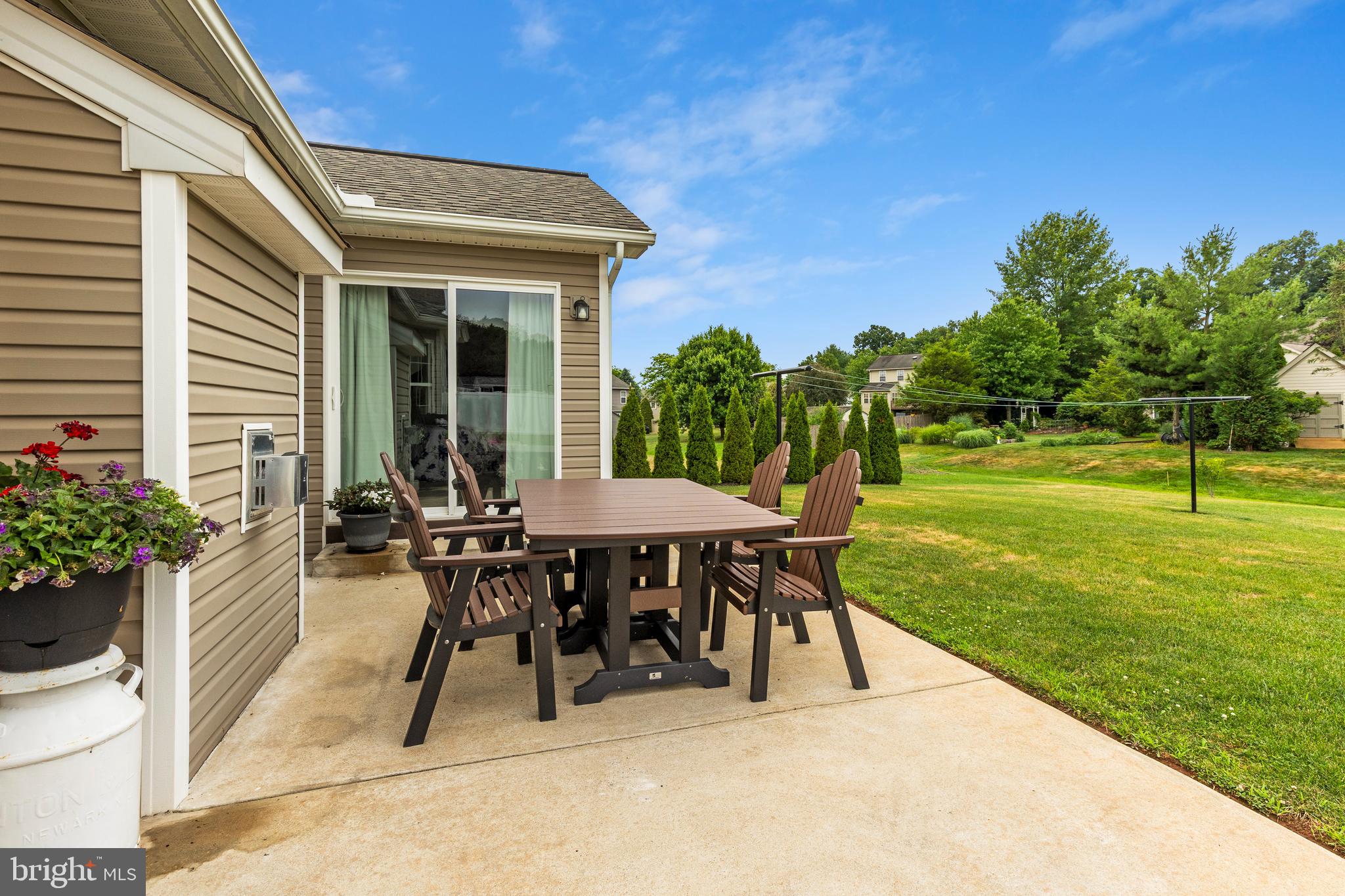 THE MEADOWS - Residential
