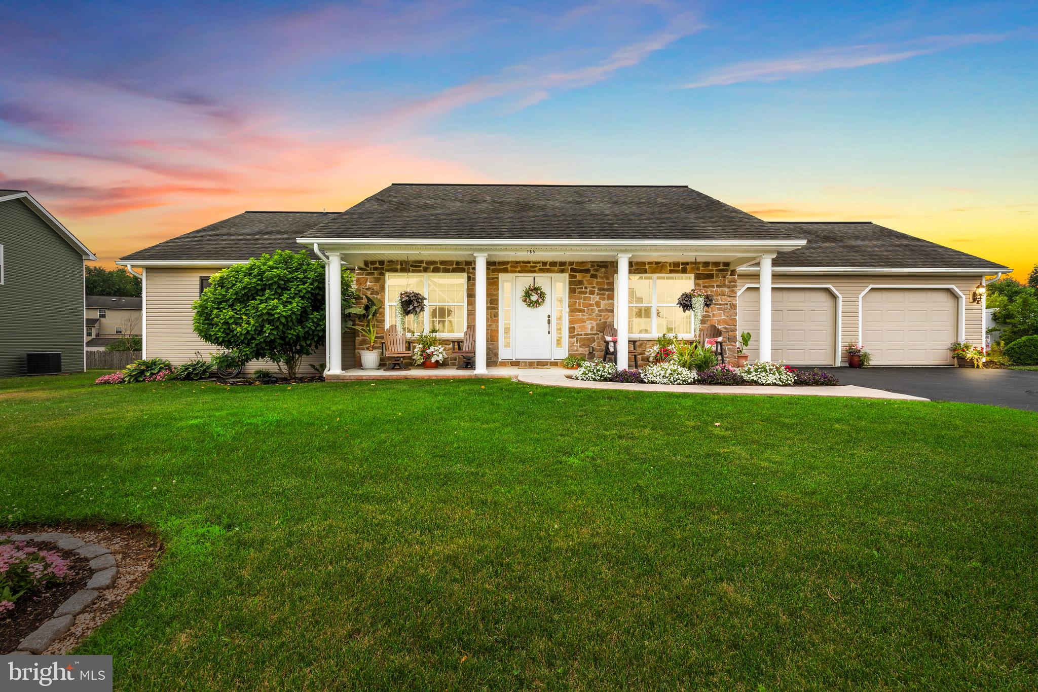 THE MEADOWS - Residential