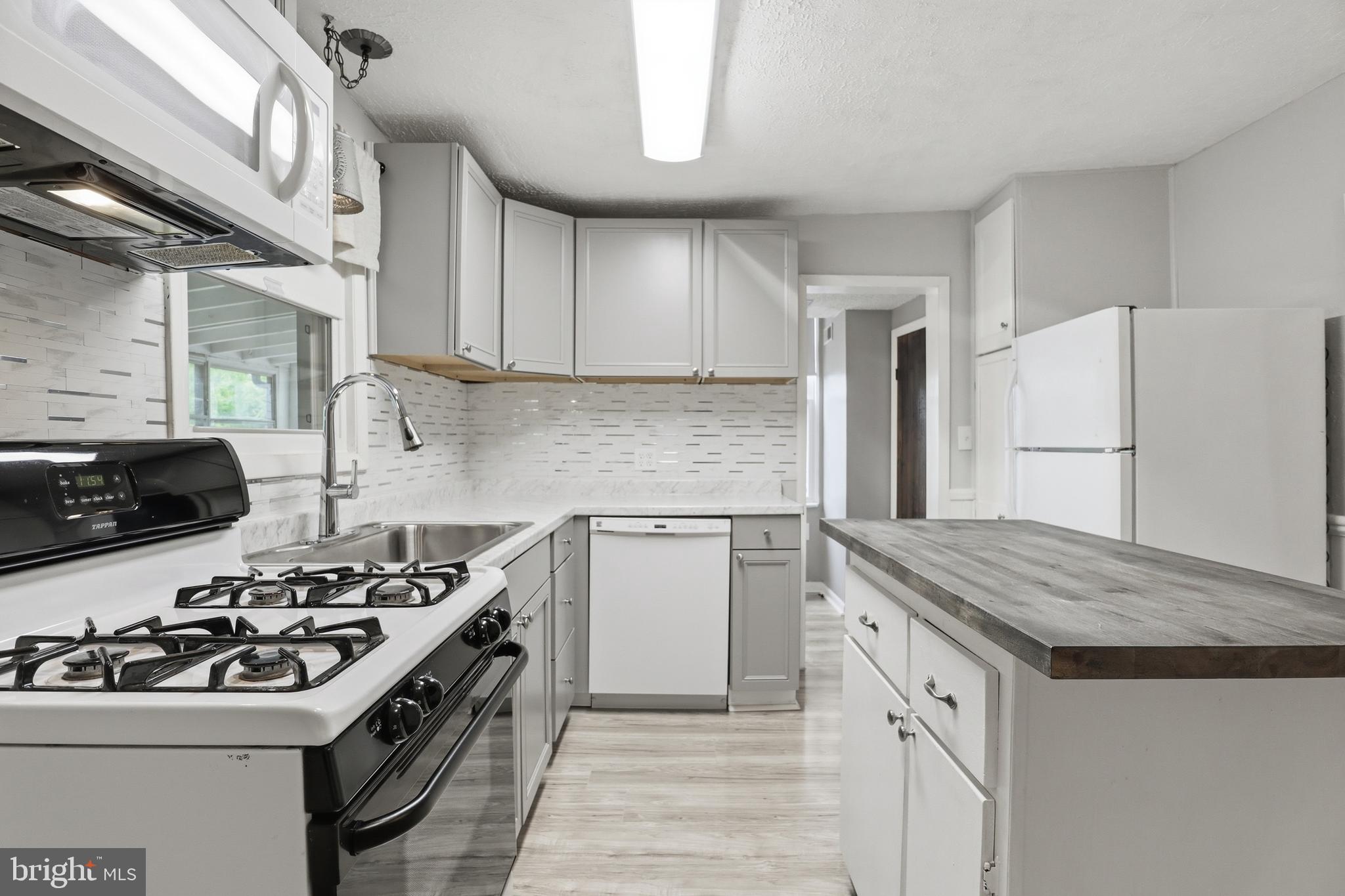 DALLASTOWN BORO - Residential