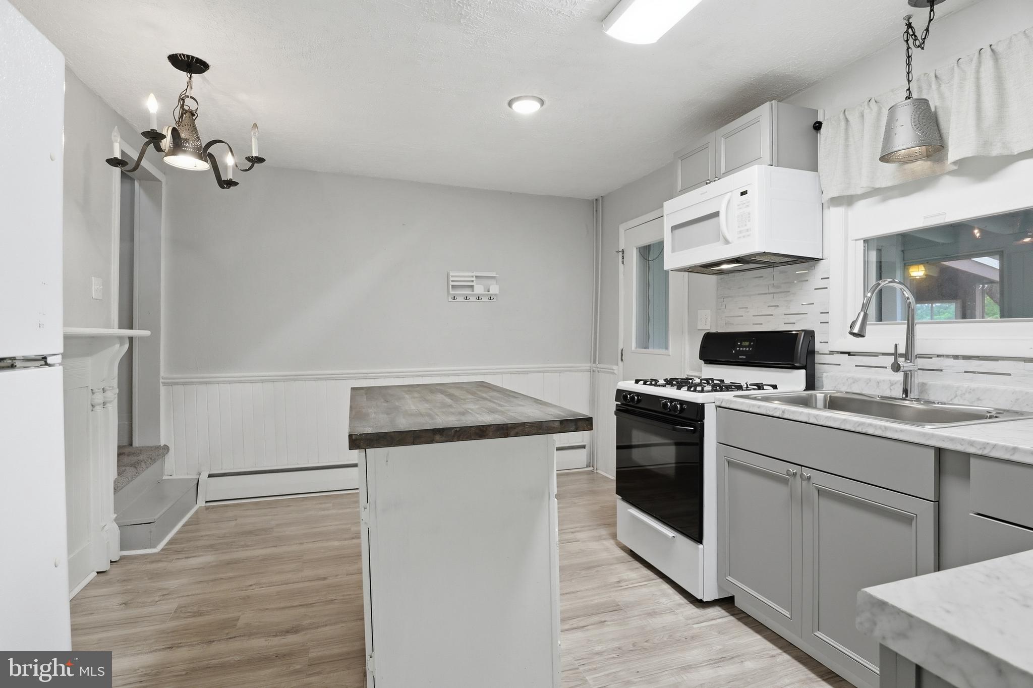 DALLASTOWN BORO - Residential