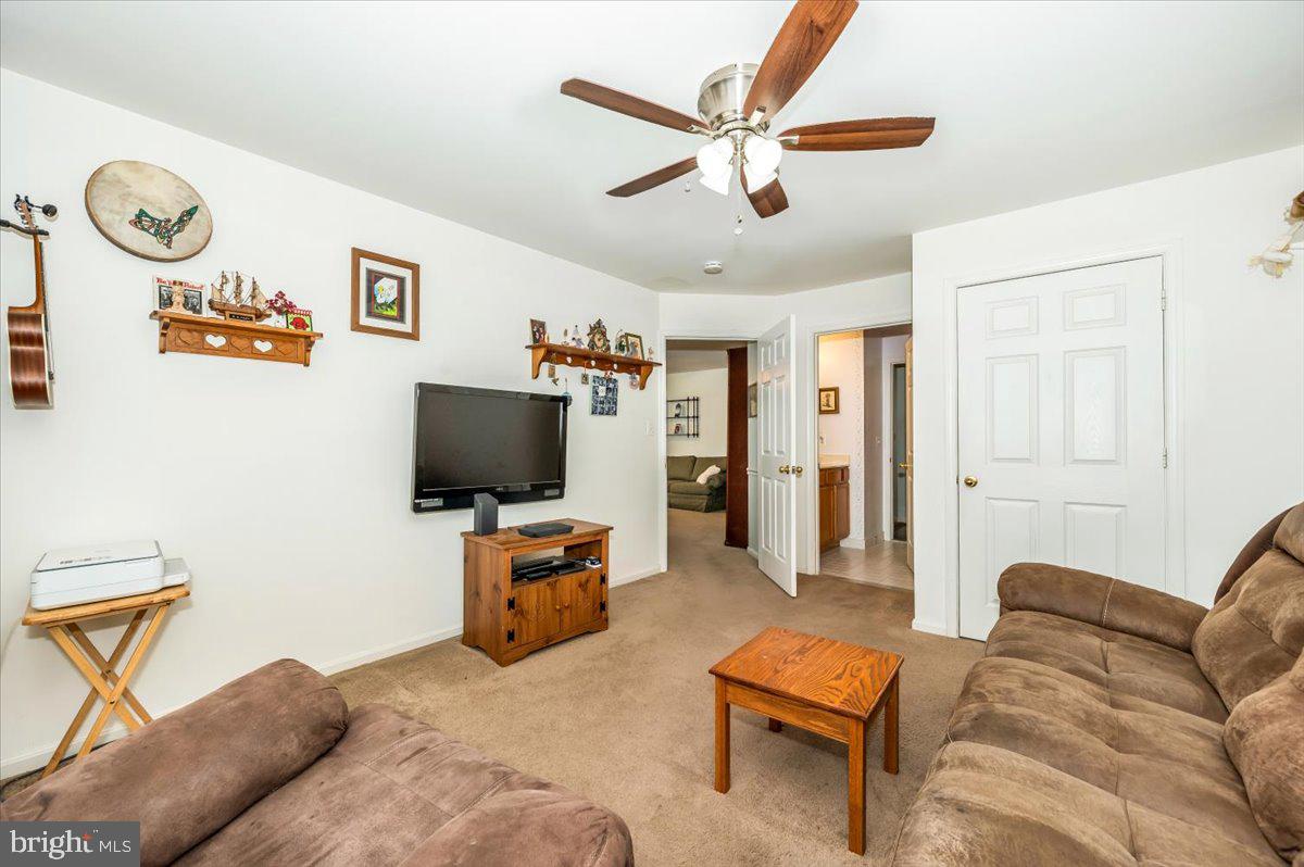 AMBER RIDGE AT MILESTONE - Residential