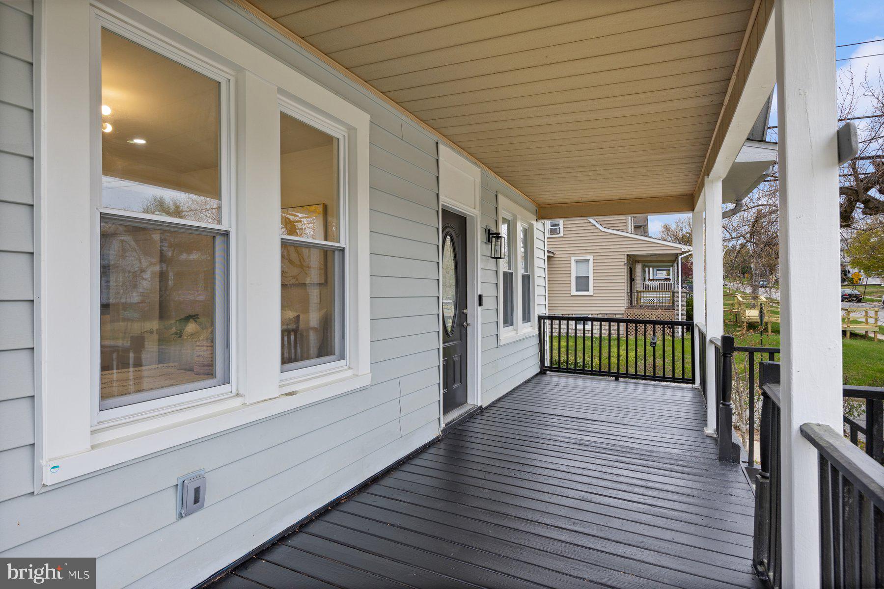 HAMILTON HILLS - Residential