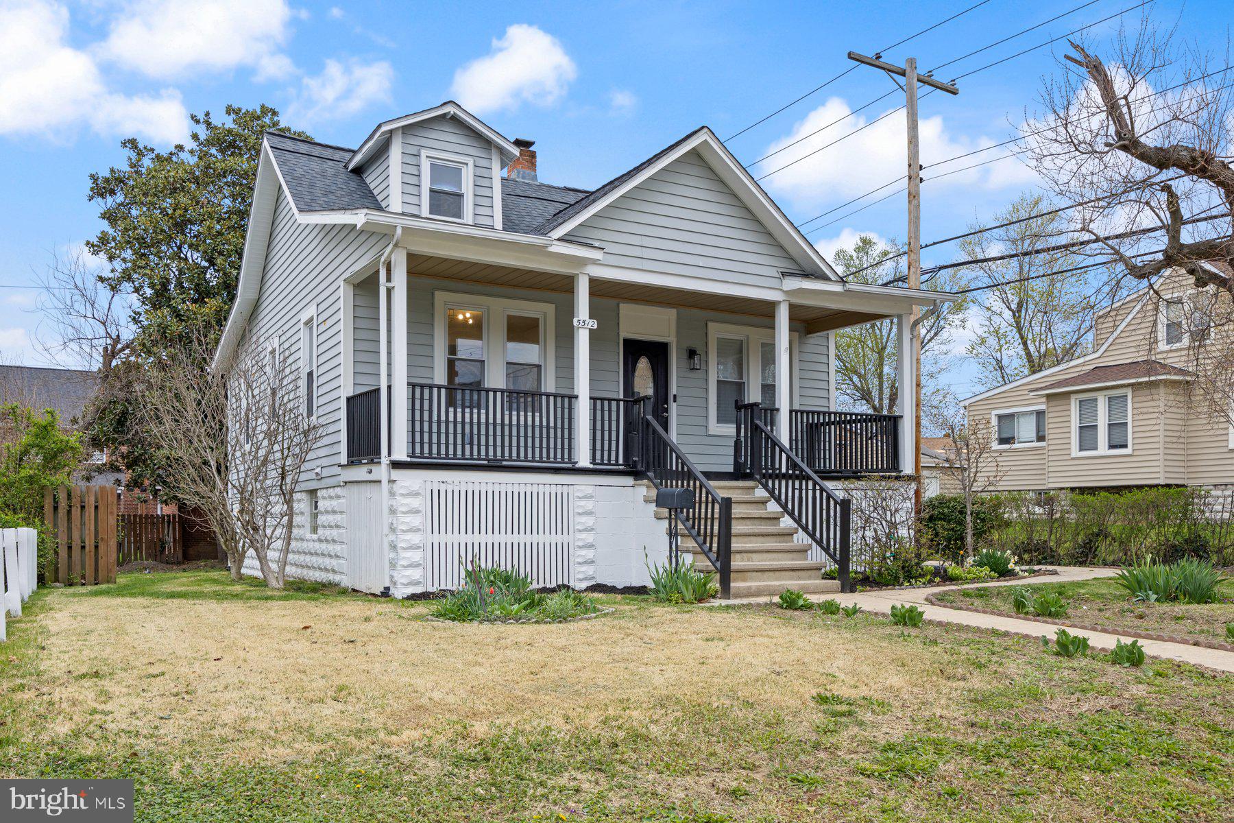 HAMILTON HILLS - Residential