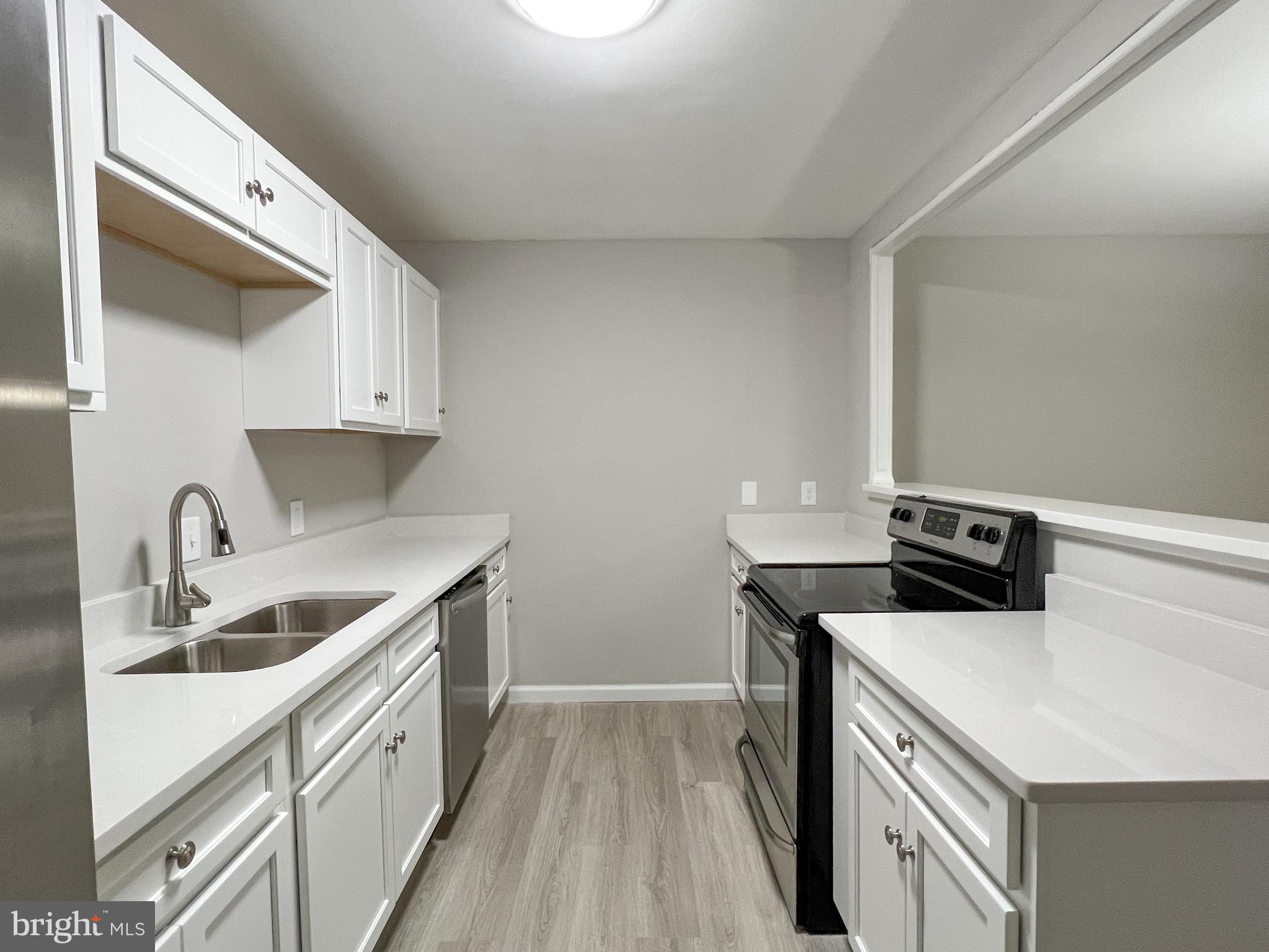 ROSSMOOR MUTUAL #12 - Residential