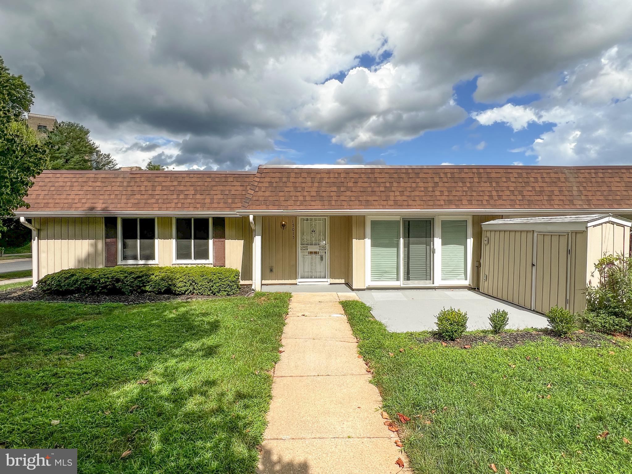 ROSSMOOR MUTUAL #12 - Residential