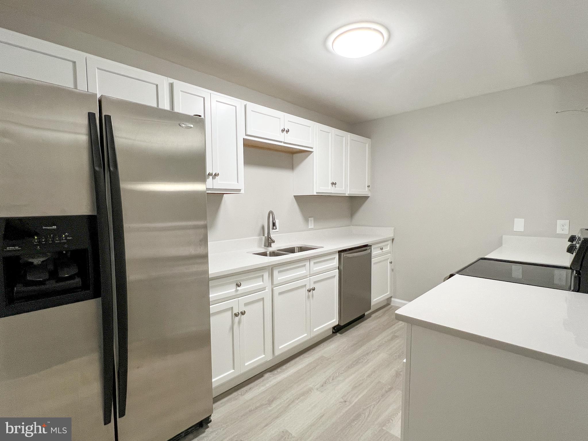 ROSSMOOR MUTUAL #12 - Residential