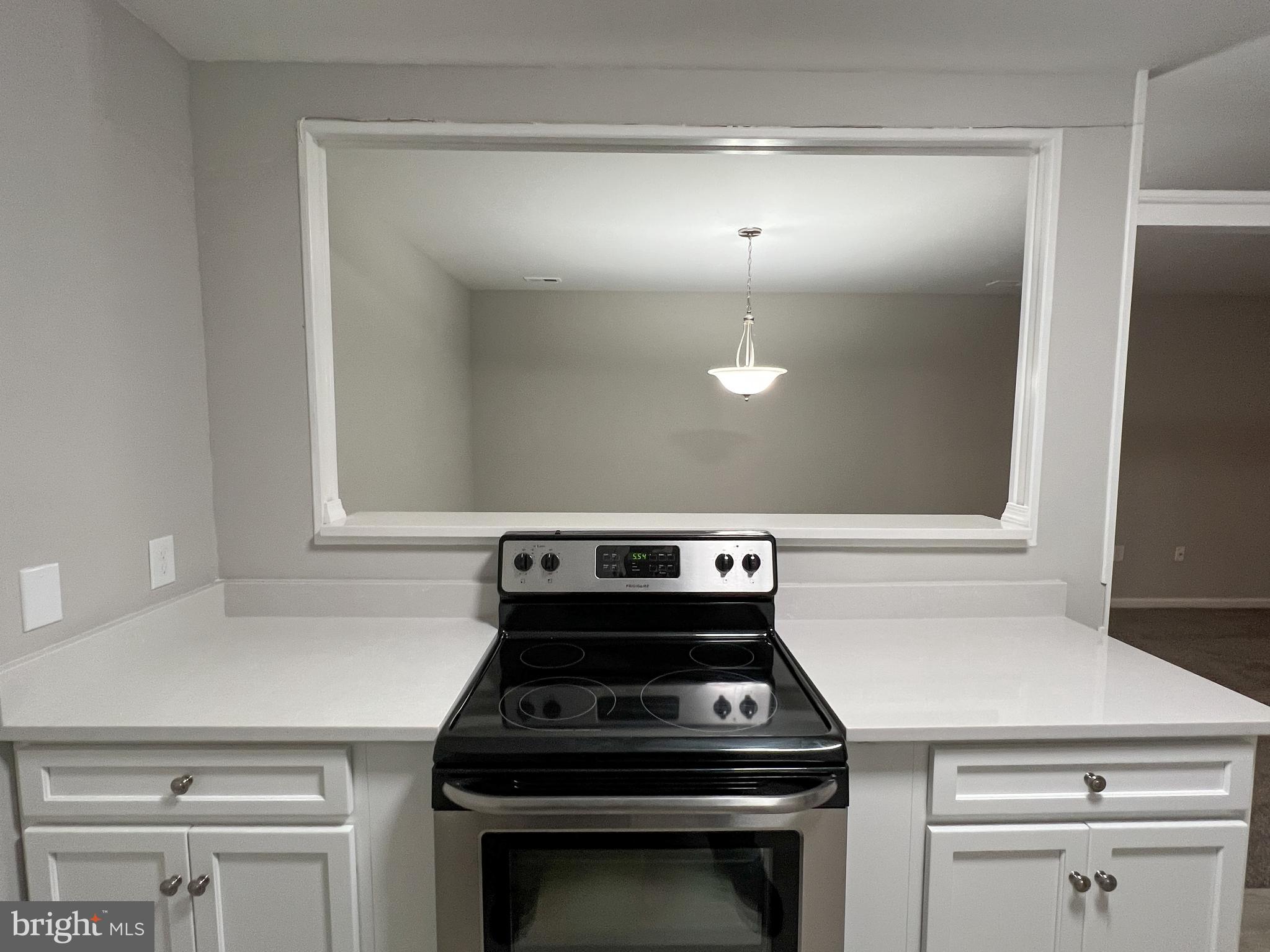 ROSSMOOR MUTUAL #12 - Residential