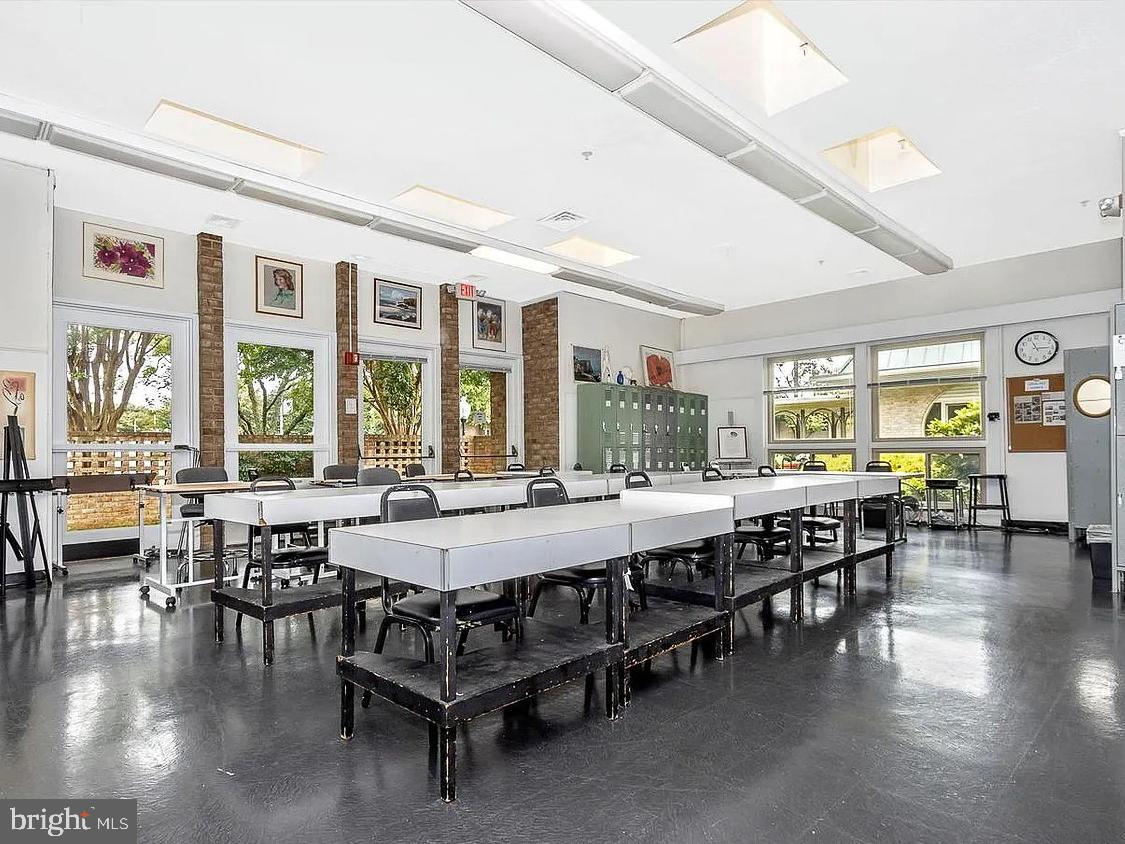 ROSSMOOR MUTUAL #12 - Residential
