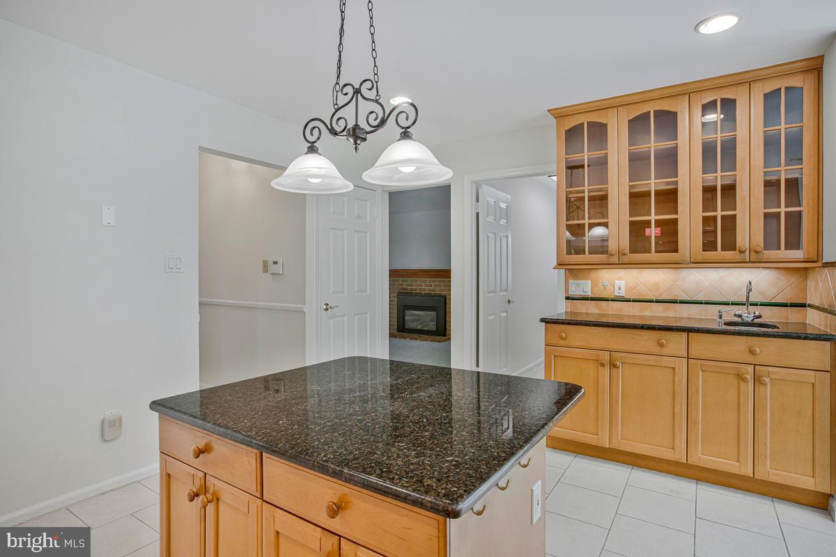VILLAGE OF LONG REACH - Residential