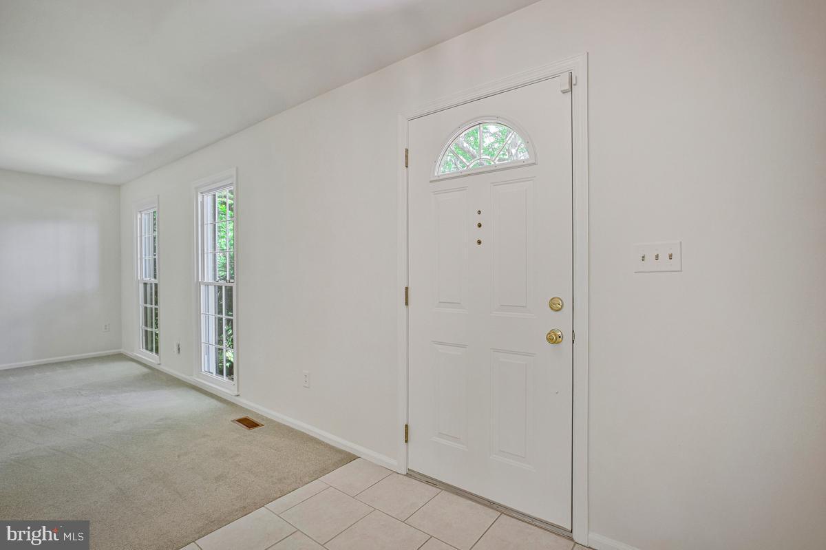 VILLAGE OF LONG REACH - Residential