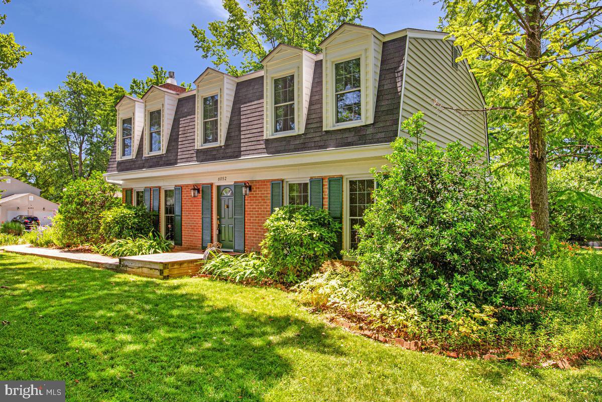 VILLAGE OF LONG REACH - Residential