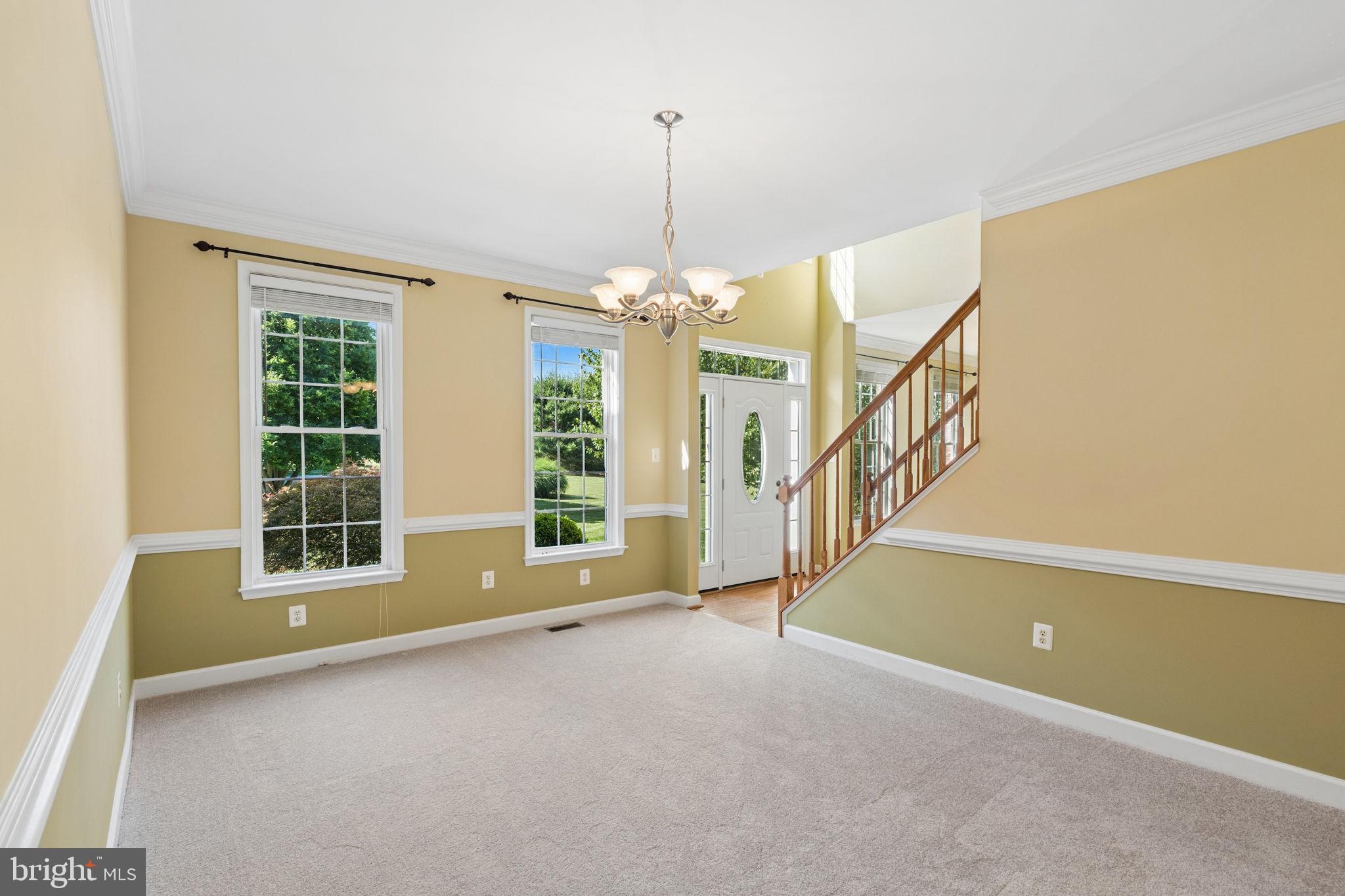 TIRA ESTATES - Residential