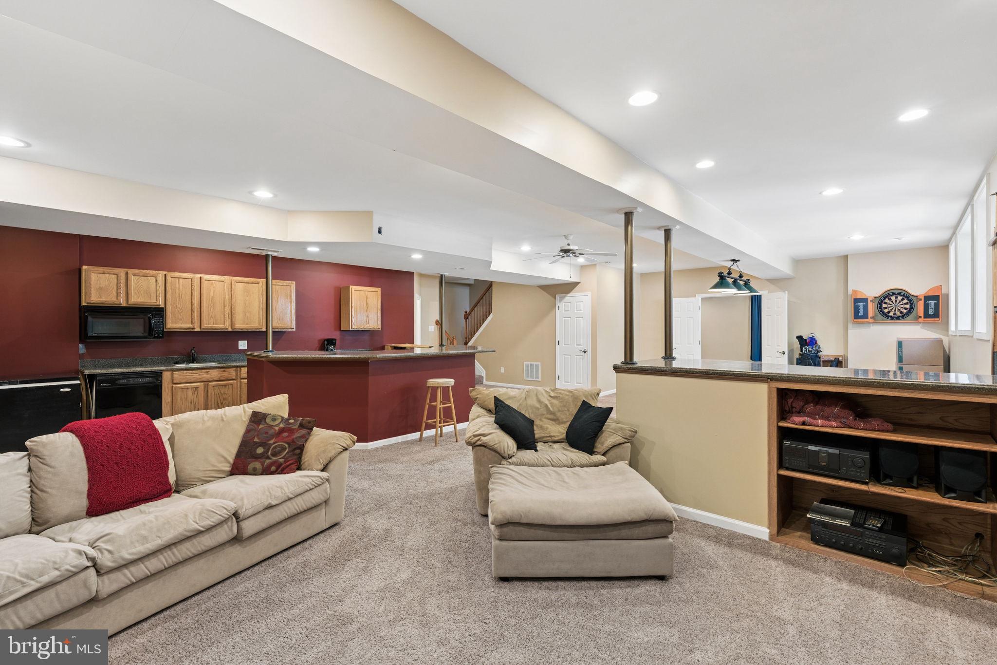 TIRA ESTATES - Residential