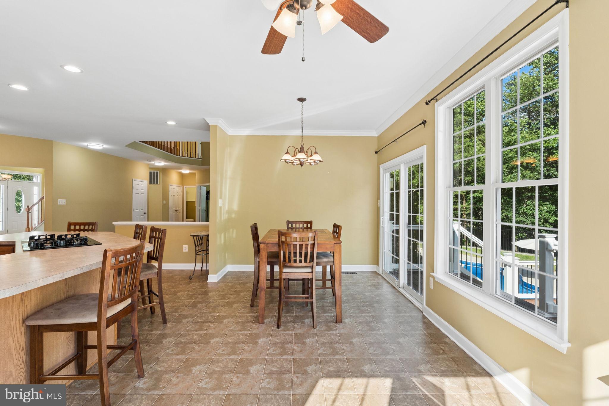 TIRA ESTATES - Residential