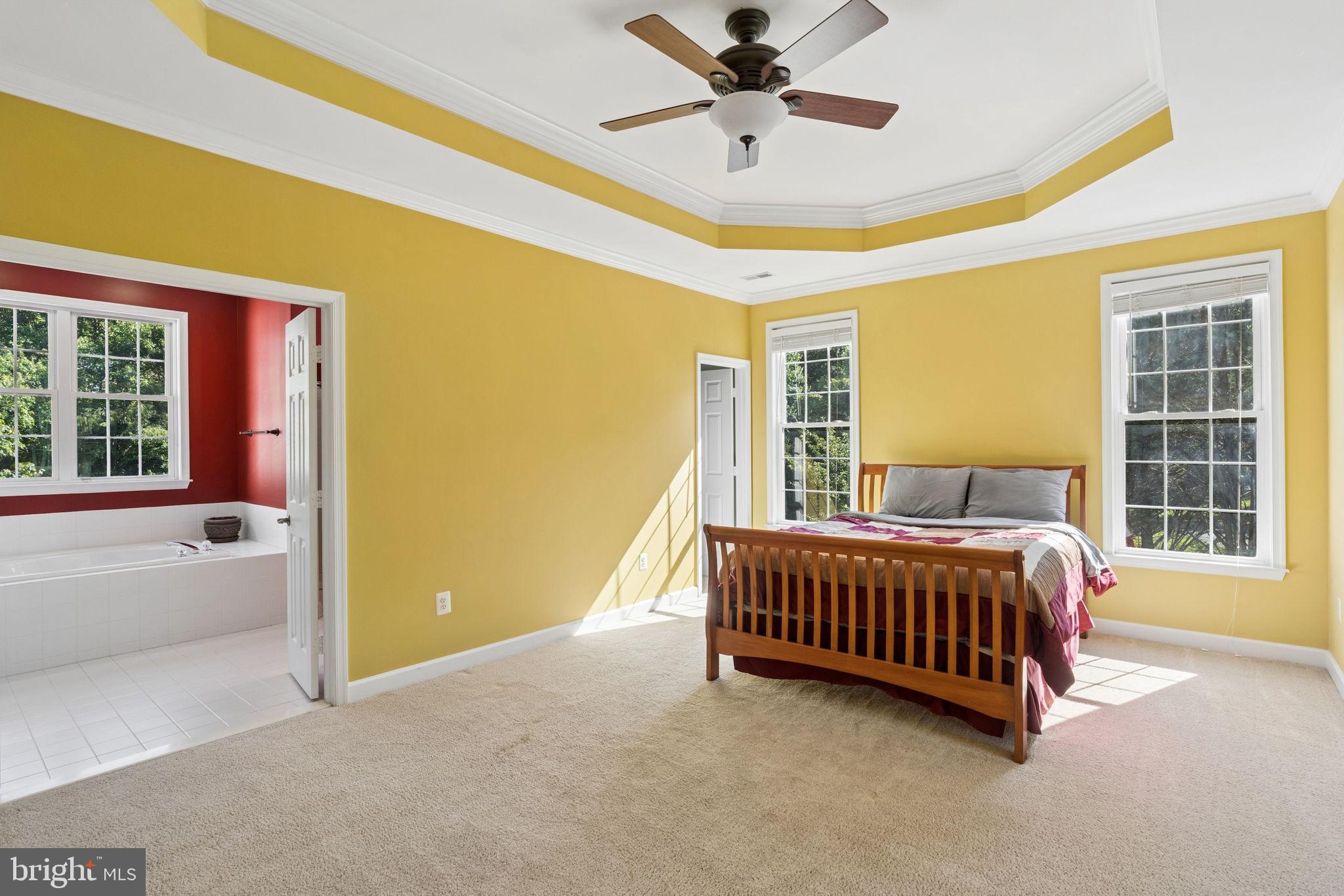 TIRA ESTATES - Residential