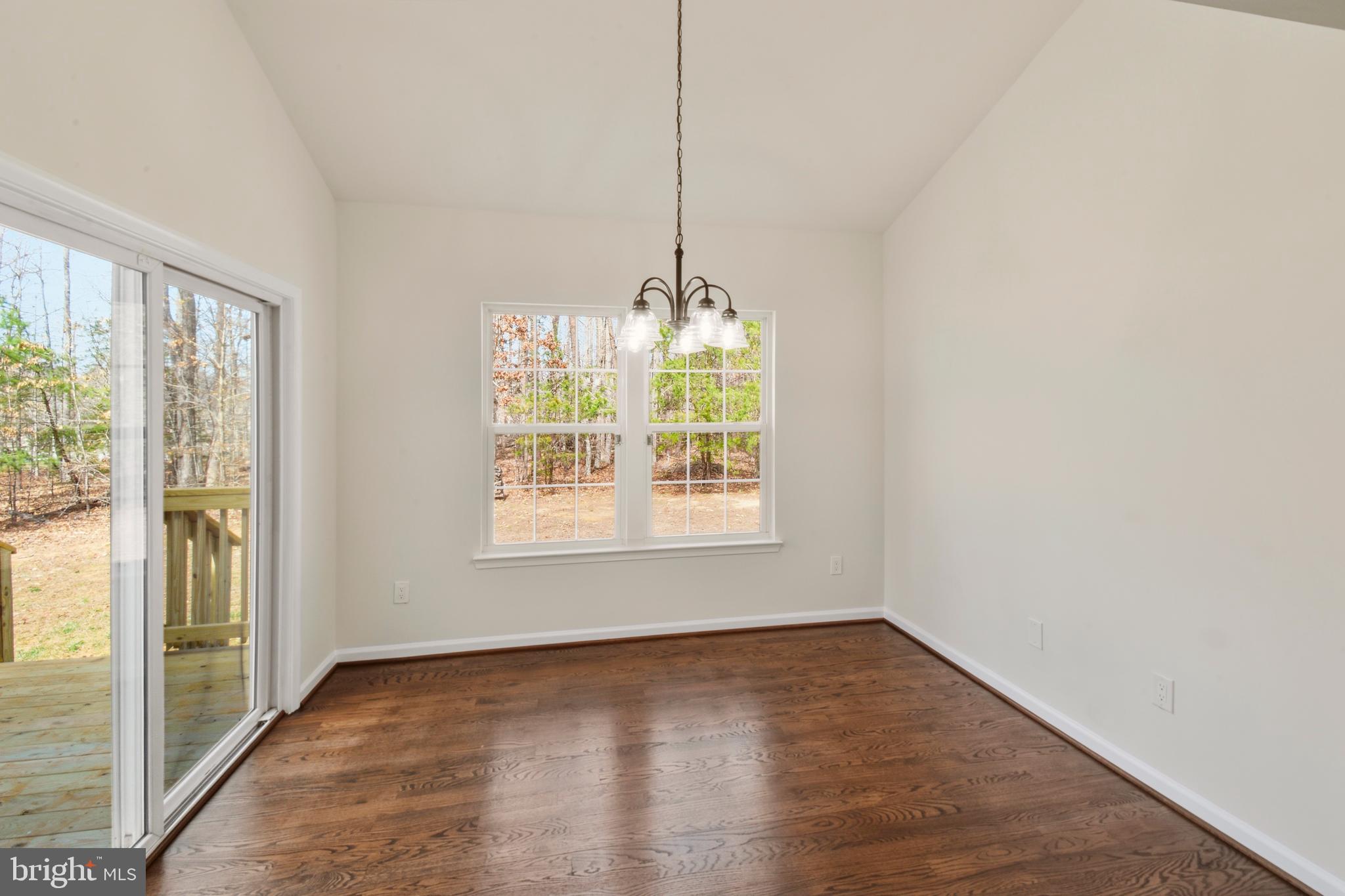 SYCAMORE SQUARE - Residential