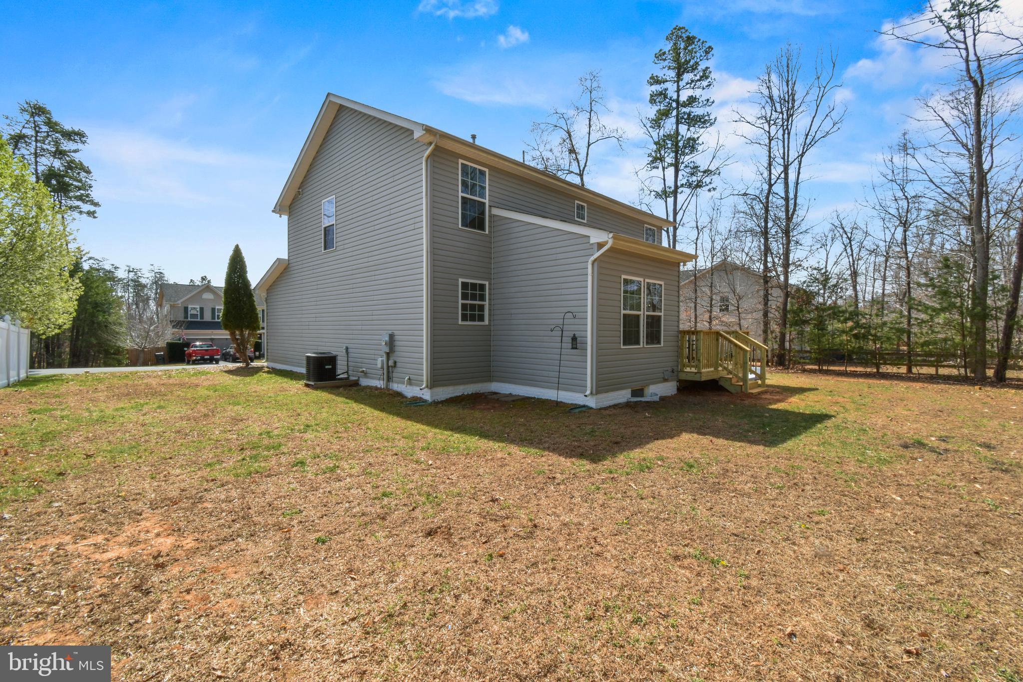 SYCAMORE SQUARE - Residential