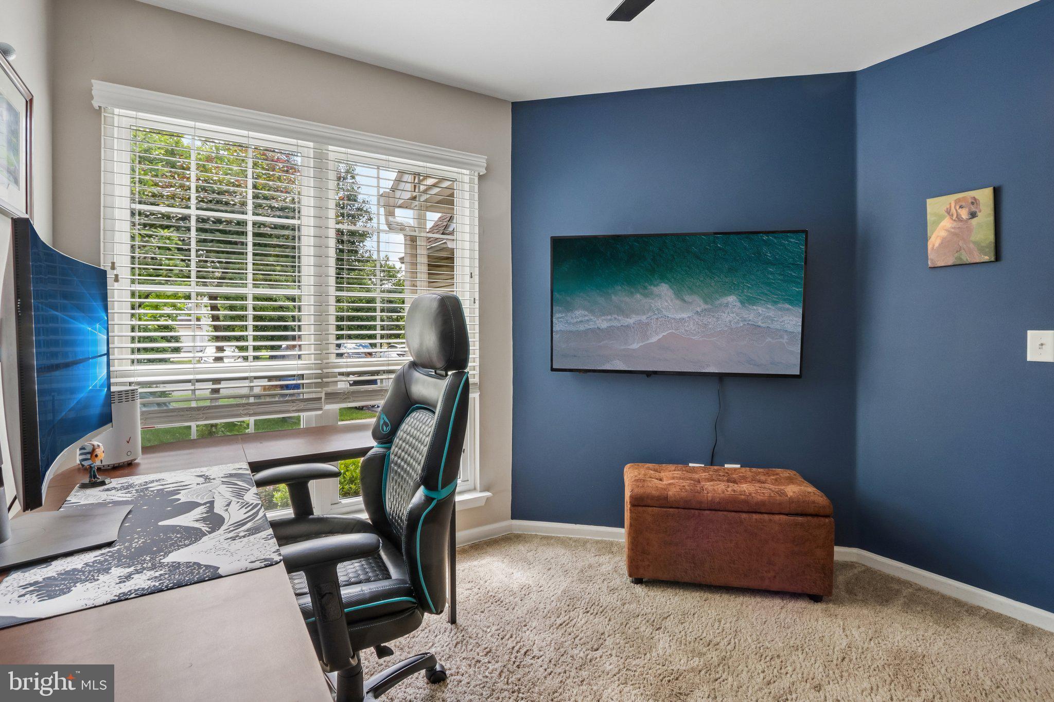 PINE CREST - Residential