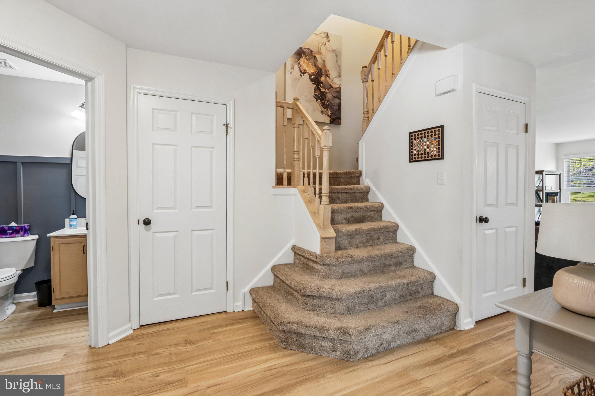 PINE CREST - Residential