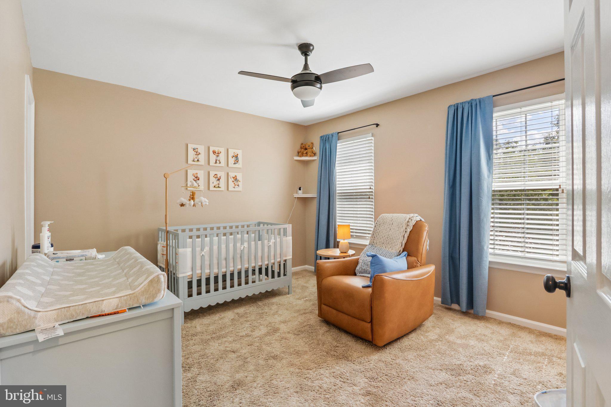 PINE CREST - Residential