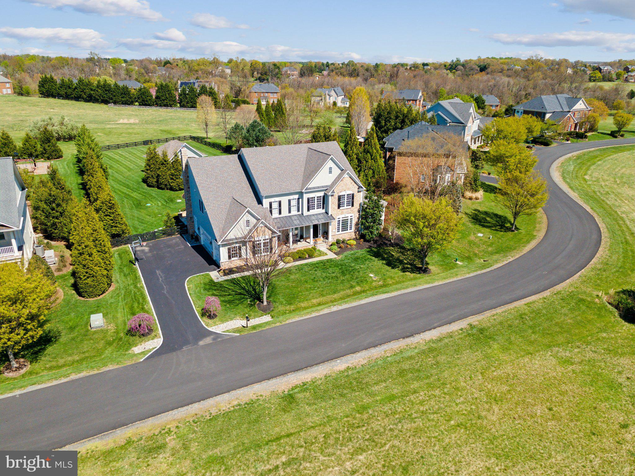 ROKEBY FARM - Residential