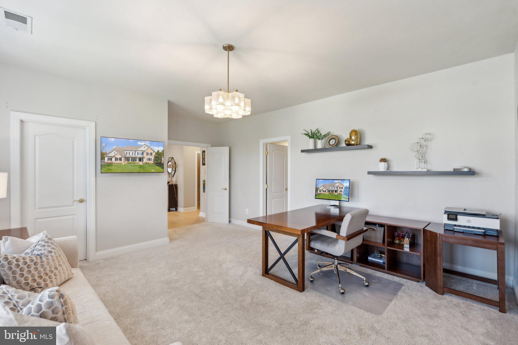 ROKEBY FARM - Residential