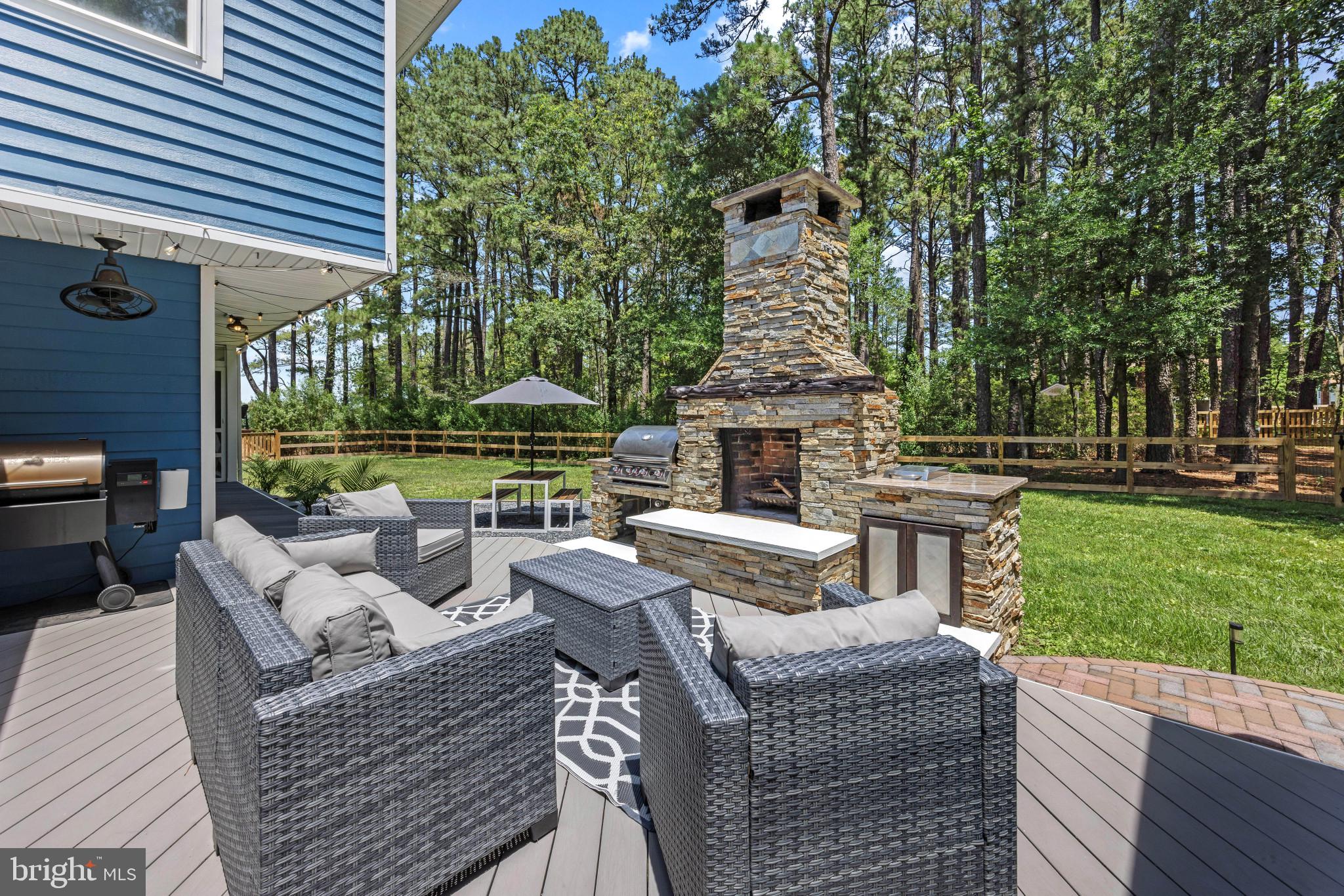 KENT ISLAND ESTATES - Residential
