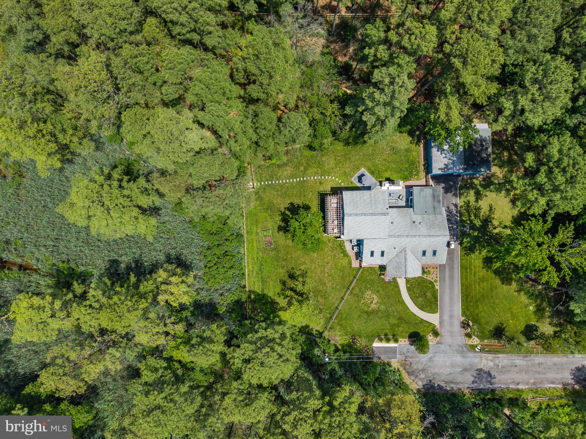 KENT ISLAND ESTATES - Residential
