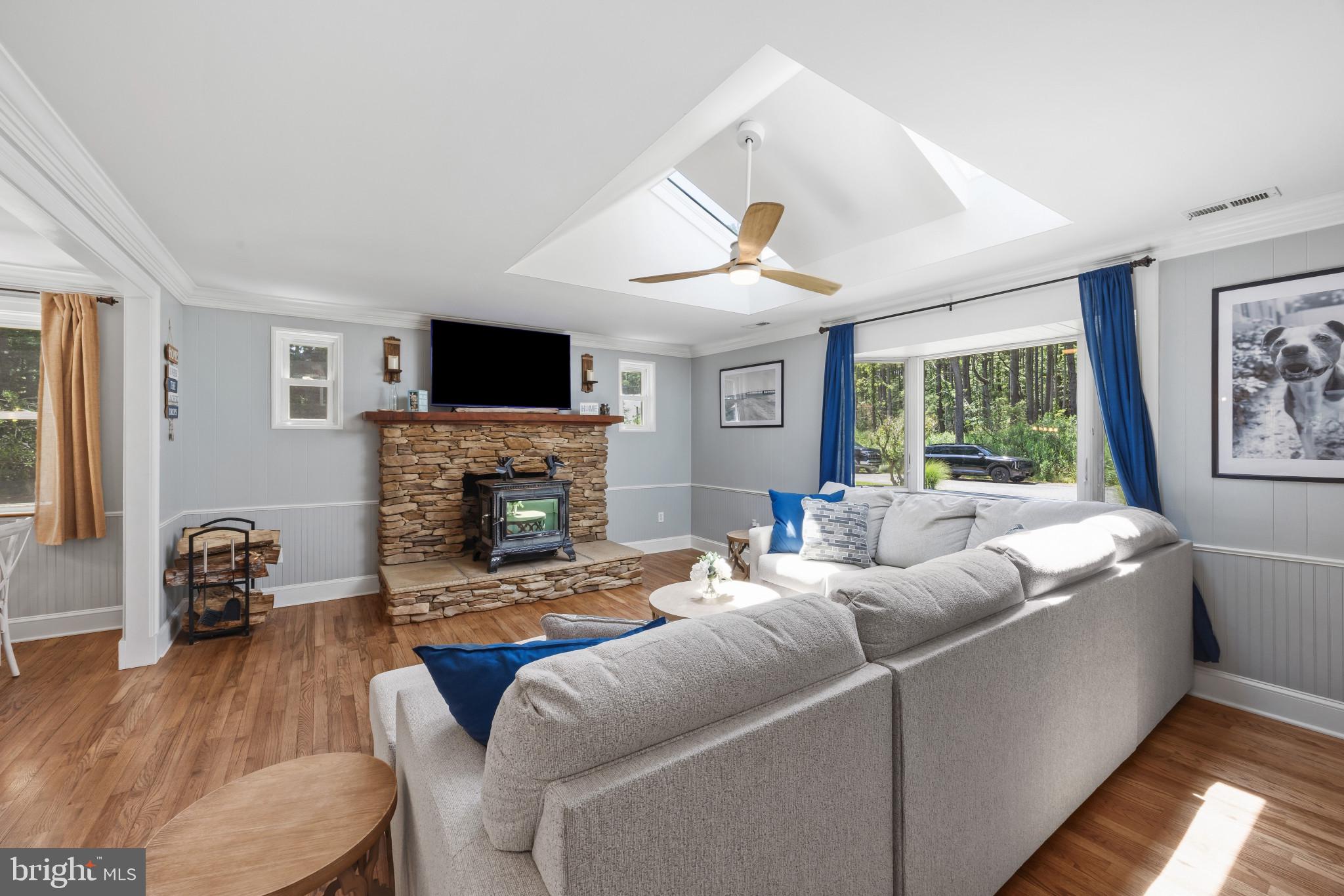 KENT ISLAND ESTATES - Residential