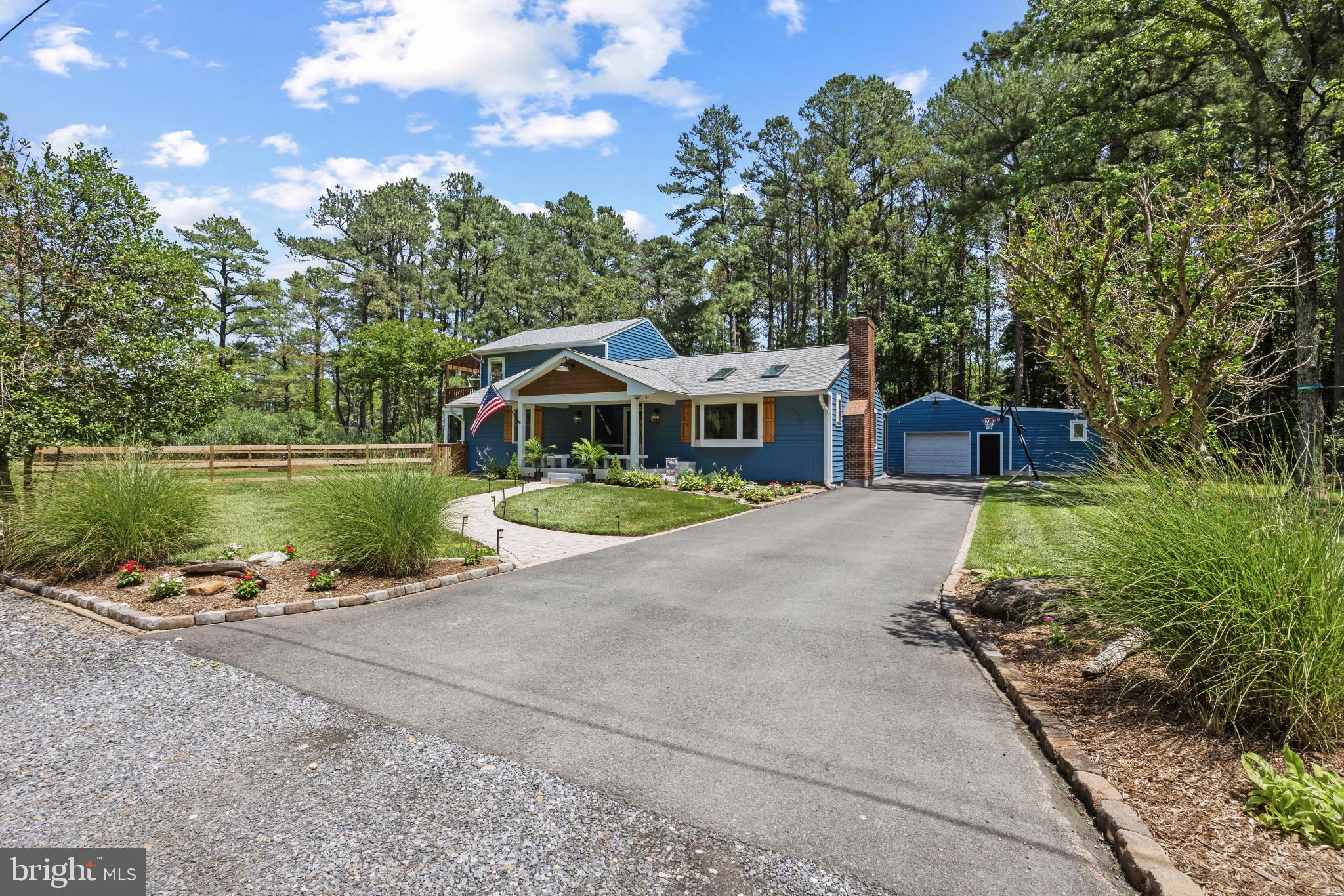 KENT ISLAND ESTATES - Residential