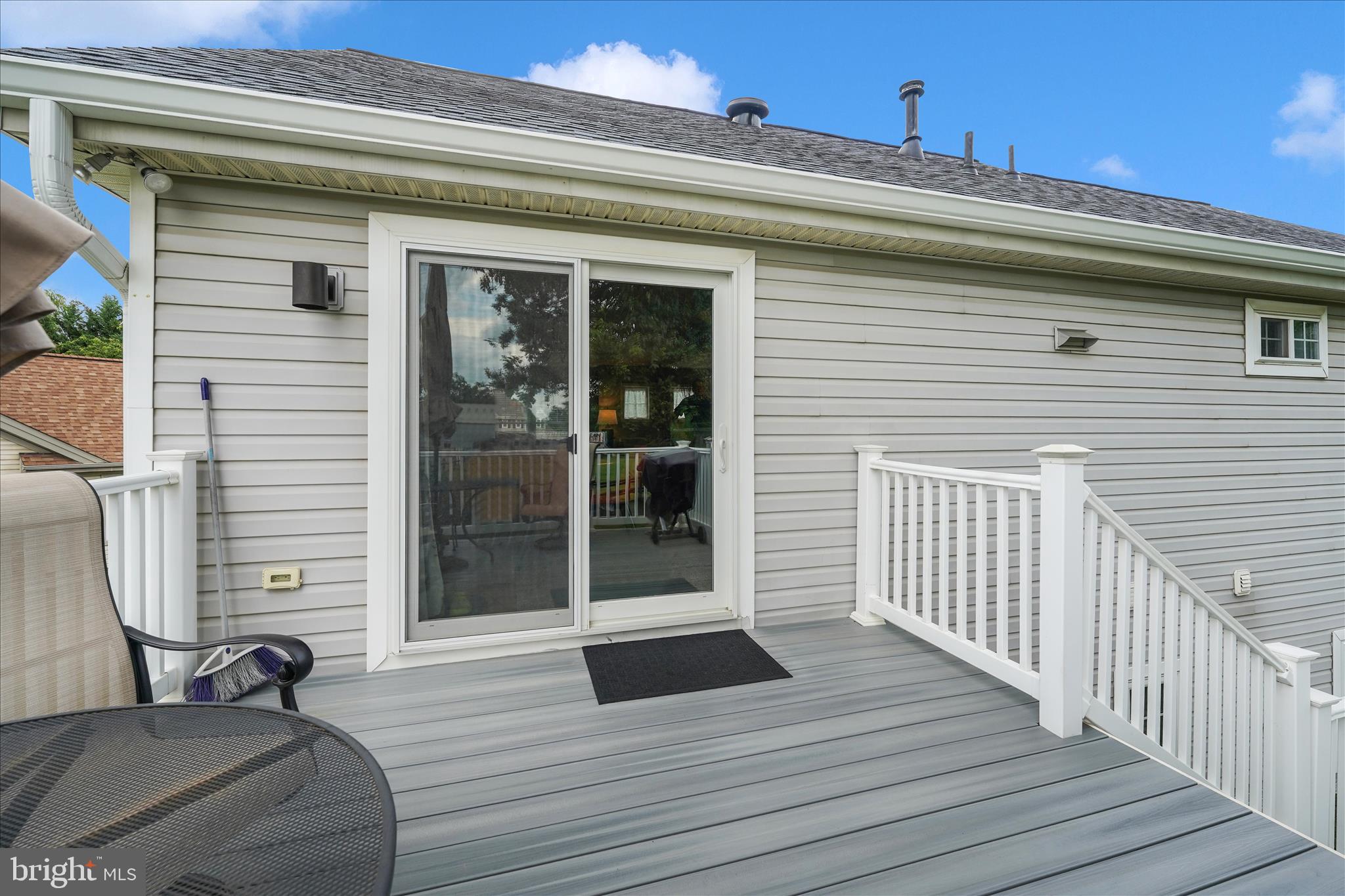 WOODSPRING AT NEW MARKET - Residential