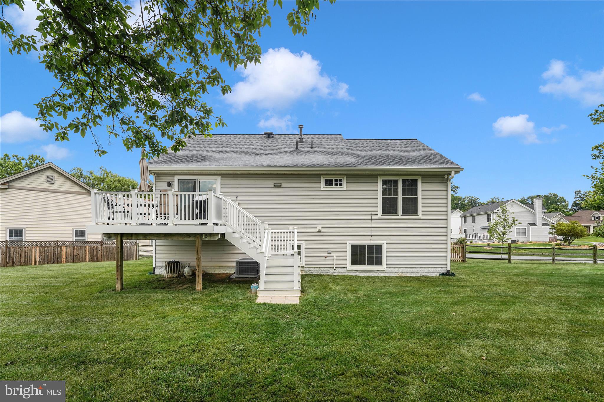 WOODSPRING AT NEW MARKET - Residential