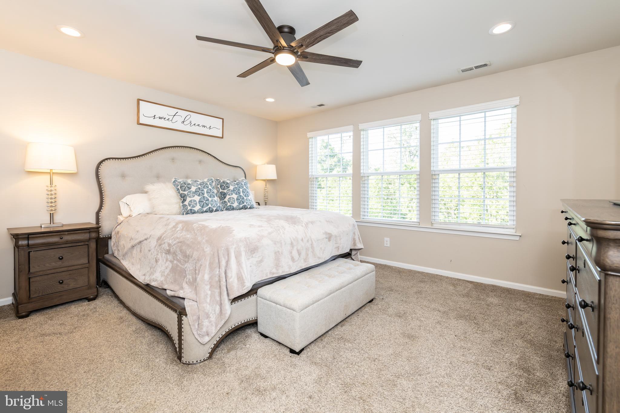 APPLECROSS - Residential