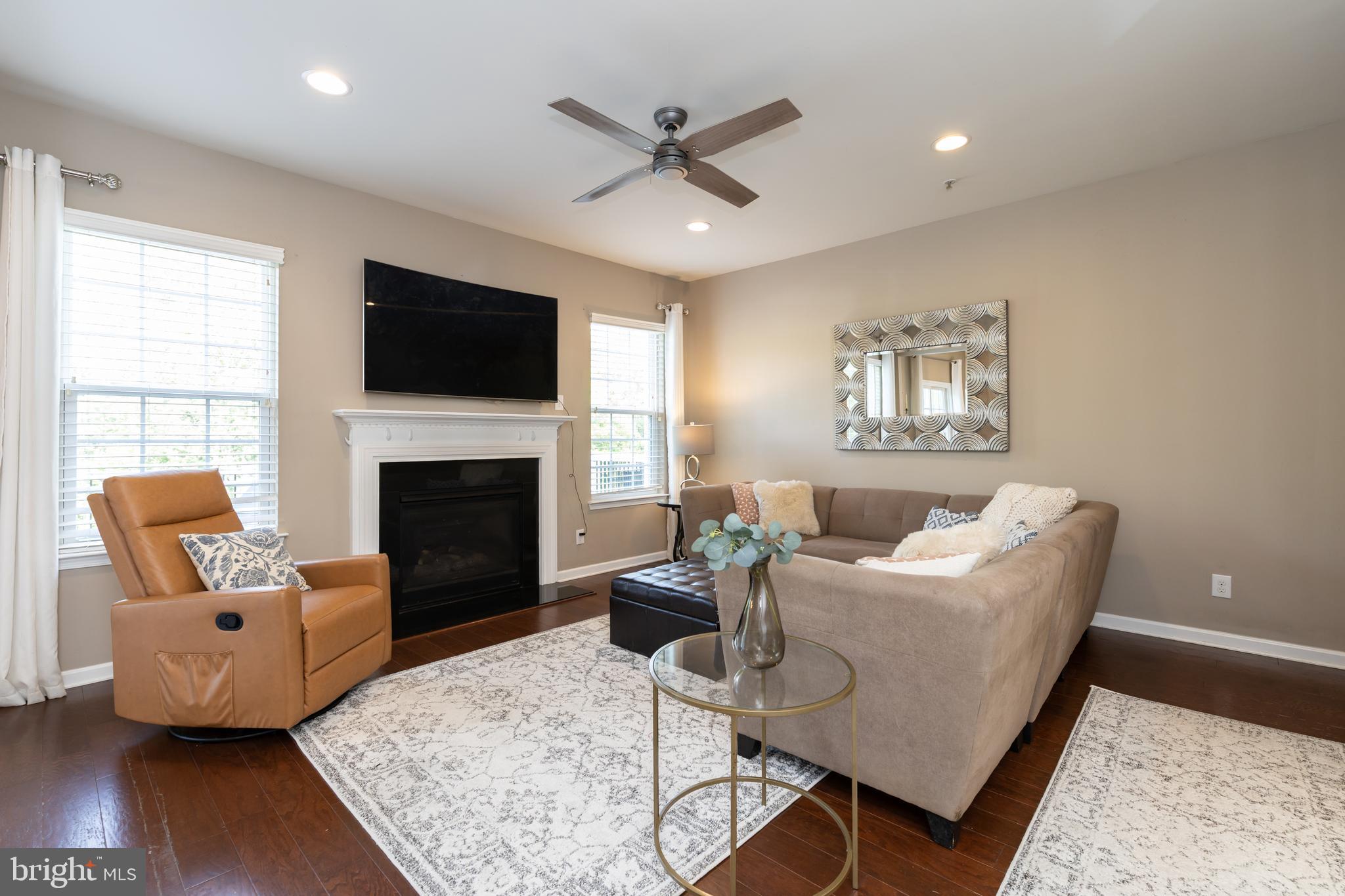 APPLECROSS - Residential