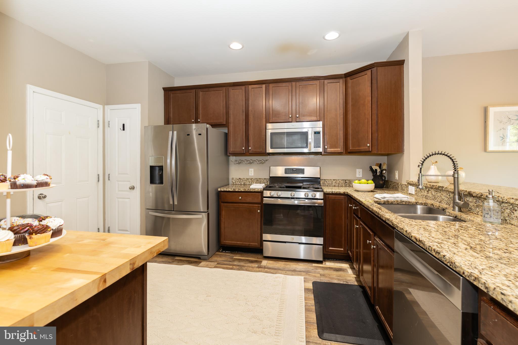 APPLECROSS - Residential