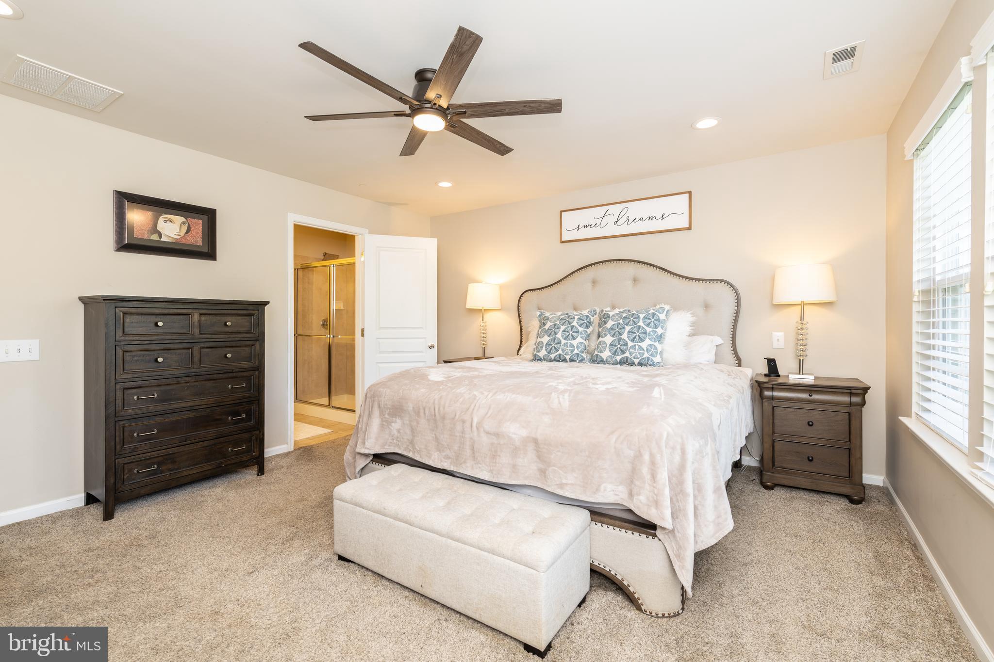 APPLECROSS - Residential