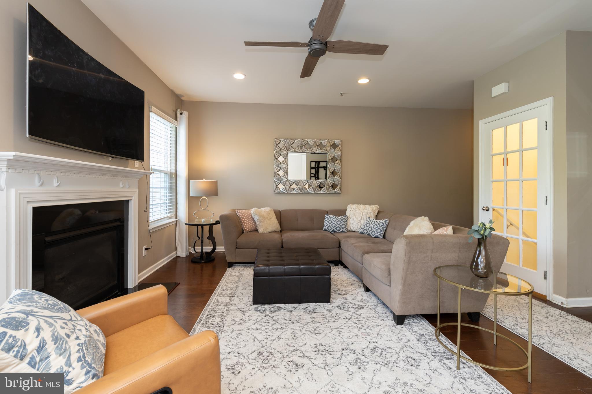 APPLECROSS - Residential