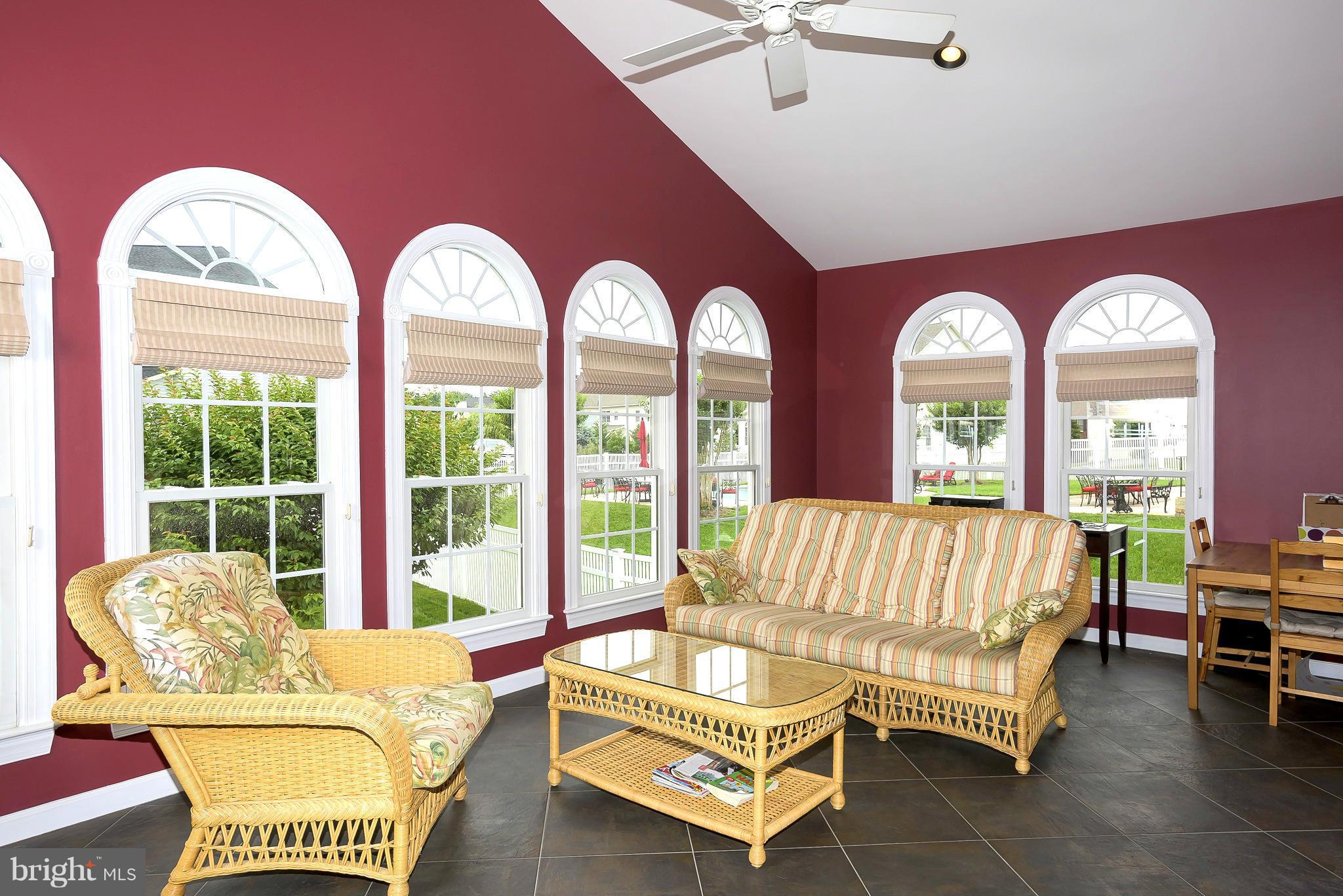 GROVEMONT - Residential
