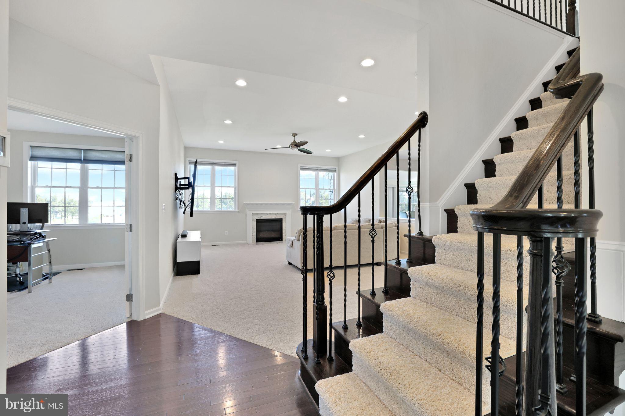 LENAH MILL - Residential