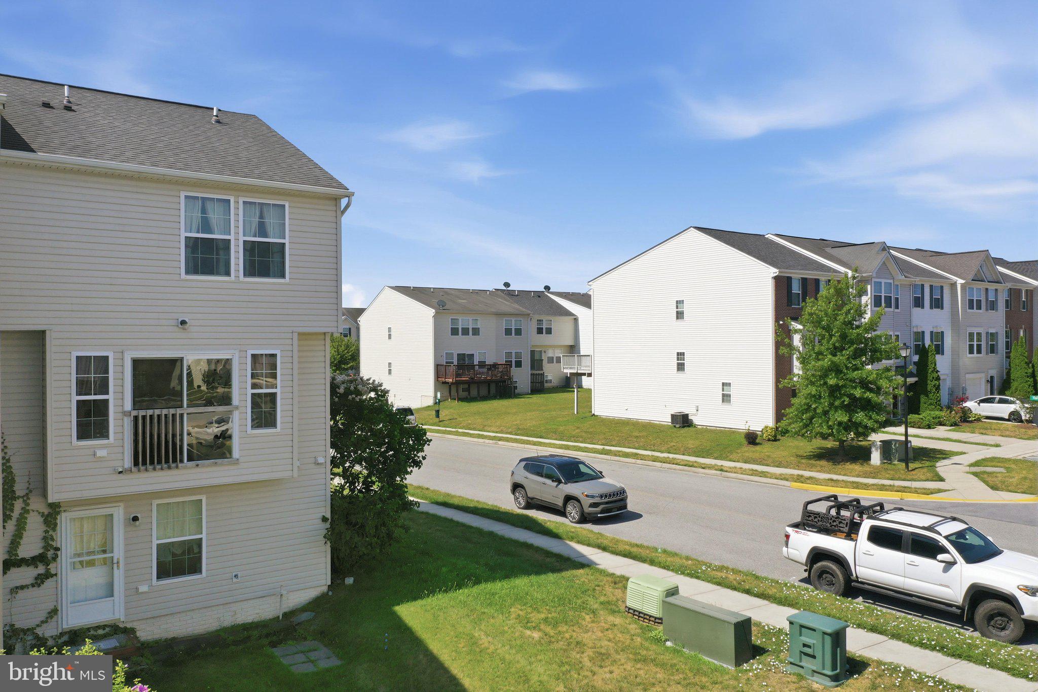 RIVERSIDE VILLAGES - Residential
