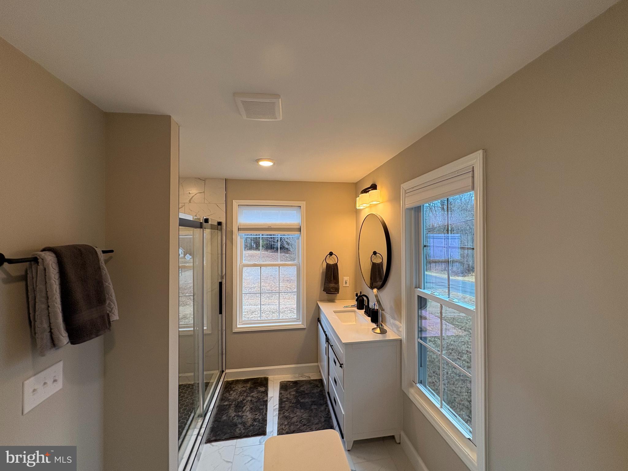 INDEPENDENCE SHORES - Residential