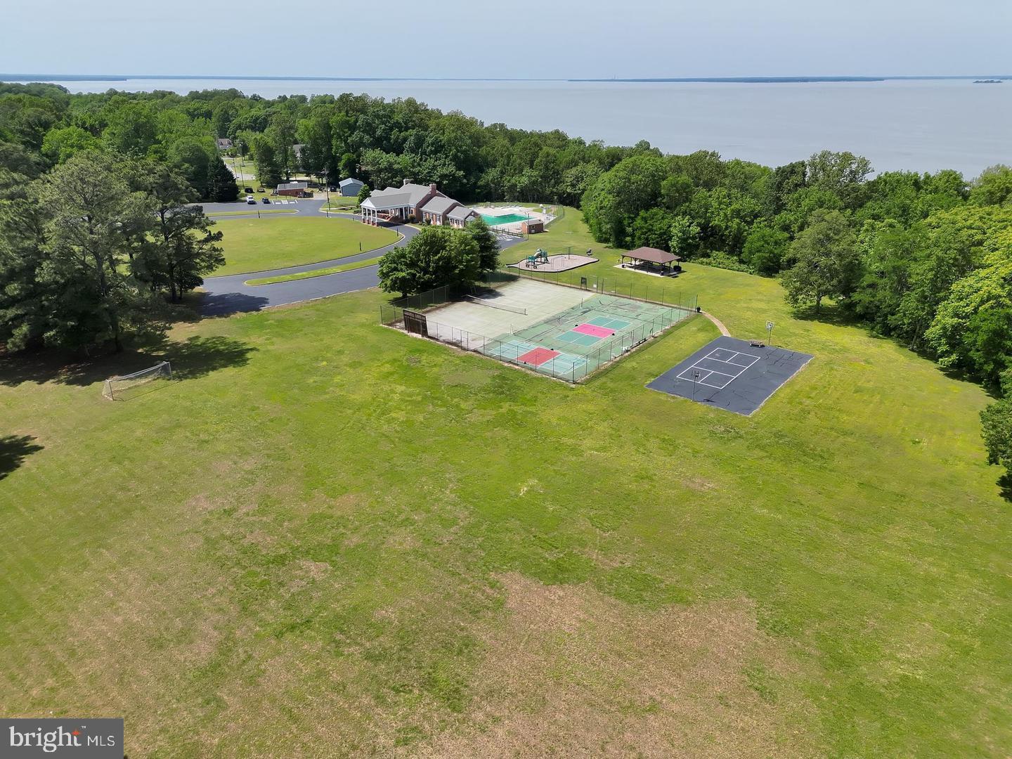 INDEPENDENCE SHORES - Residential