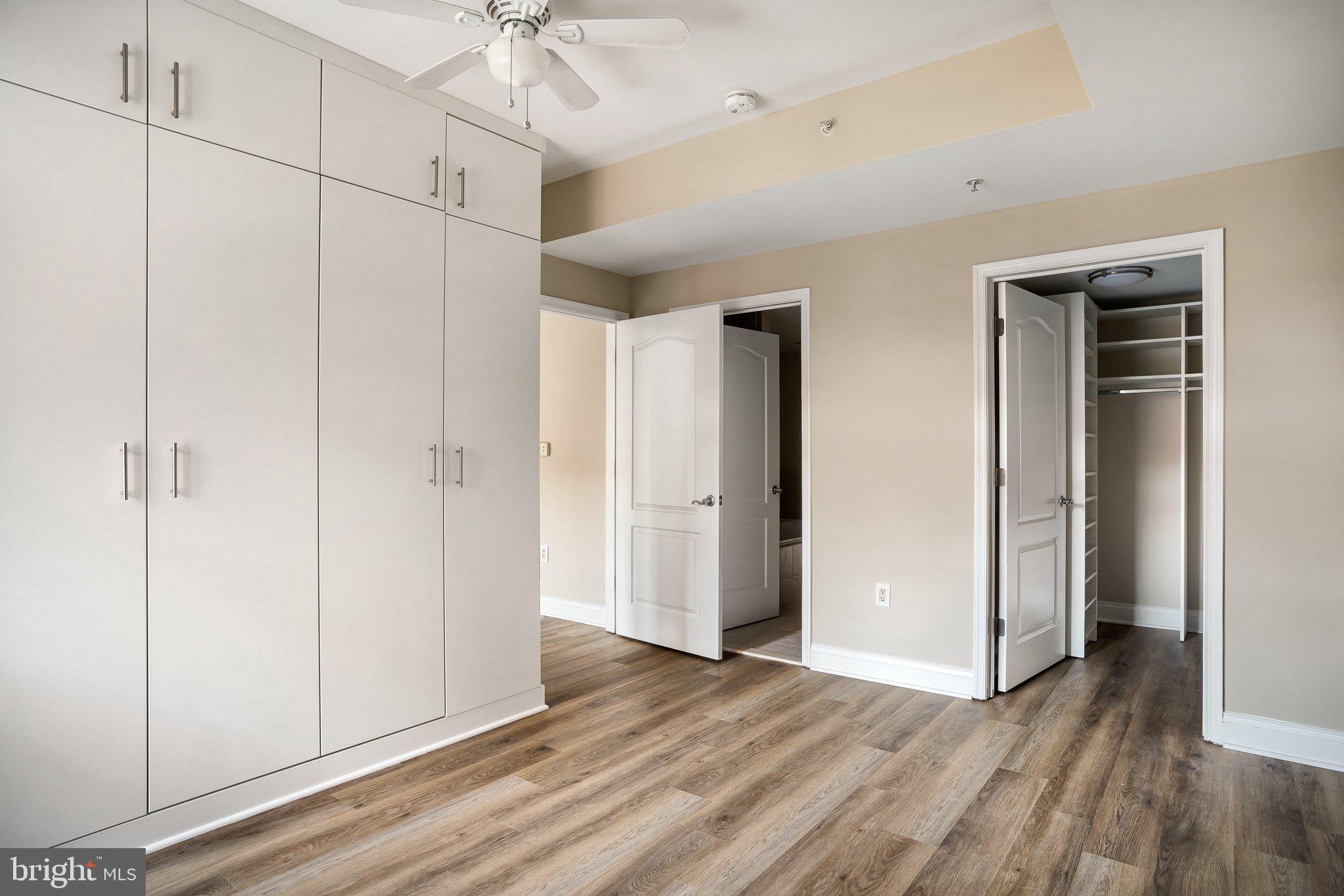THE HENRY - Residential