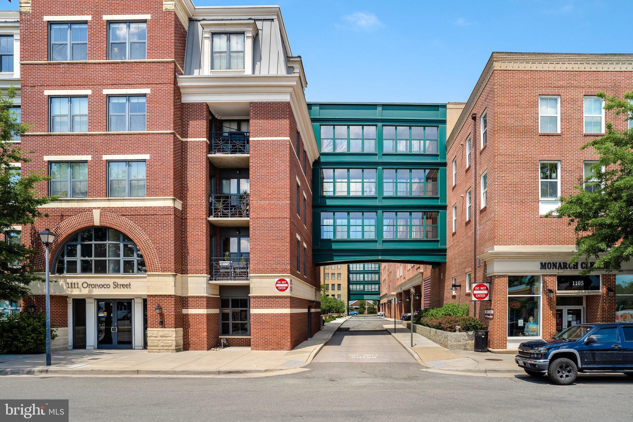 Stunning non-furnished 2BR/2BA CONDO in the heart of Old Town Alexandria! This gorgeous home features stainless steel appliances, granite countertops, and many high end finishes. Large primary bedroom with attached full bathroom. Luxurious primary bath with soaking tub and dual vanity. Brand new vinyl floors throughout. Built-in Murphy bed in second bedroom-- perfect for converting a home office into a guest room! Balcony overlooks quiet courtyard. Enjoy nights on The Henry's rooftop terrace, which features community grills and space for outdoor dining! Huge movie/game room in building for larger gatherings, parties, or movie nights. Fitness center located in building. Two assigned garage parking spaces, and extra storage space included. Just a short walk to all that Old Town has to offer -- dining, shopping, and walks along the Potomac! 5 minute walk to Braddock Road metro (Blue and Yellow lines), as well as quick access to Rt. 1, GW Parkway, and other commuter roads.

Internet, Cable TV, fitness center, 2 garage parking spaces, one extra storage space, trash & snow removal, security services included. Renter pays for water, electricity and building move-in fee $700($500 refundable.) Electricity car charging available for $50/per month. One month deposit due upon signing the lease. First month's rent due upon move-in.