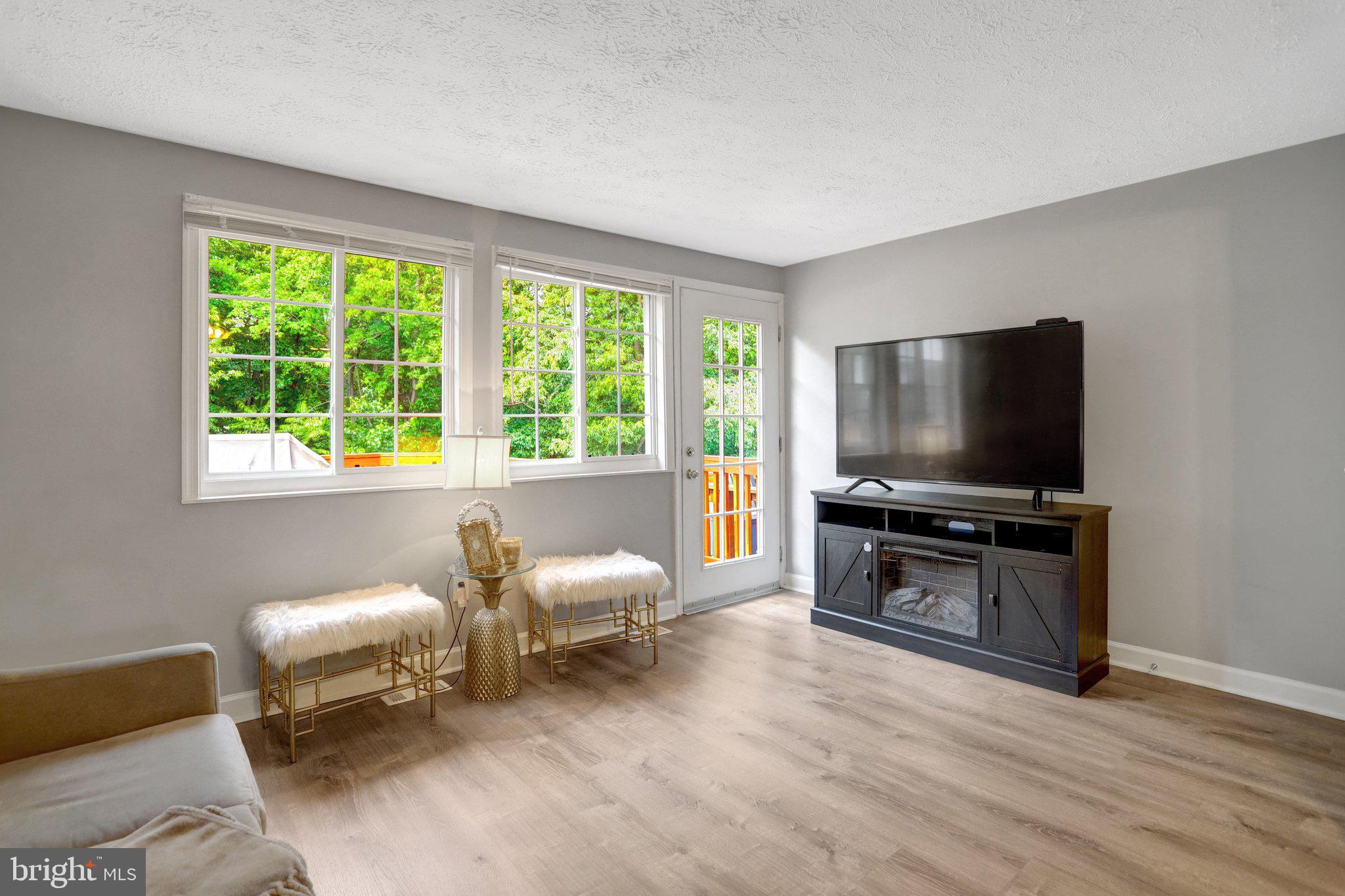 NEWINGTON FOREST - Residential