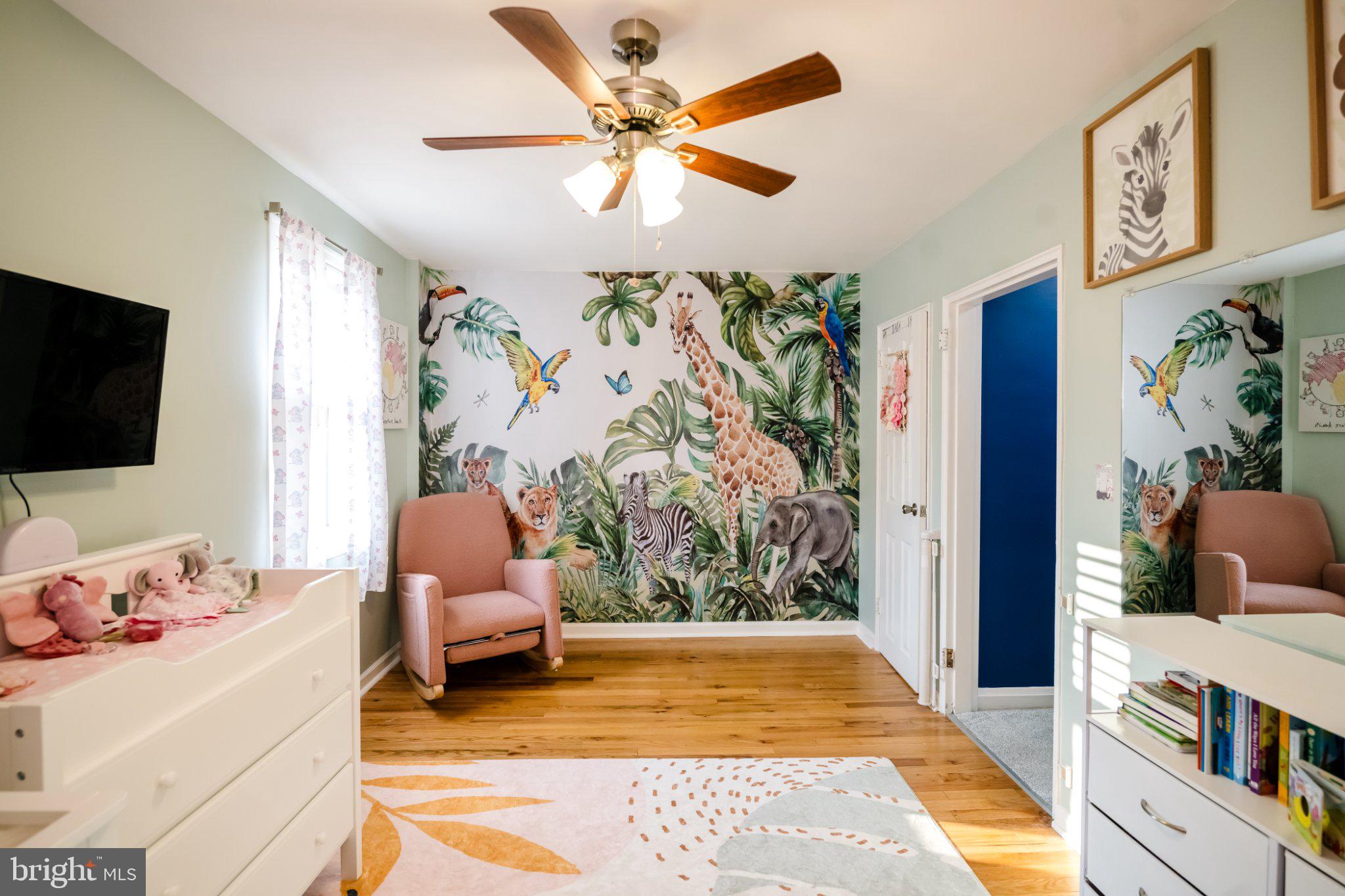 MIDDLE RIVER - Residential
