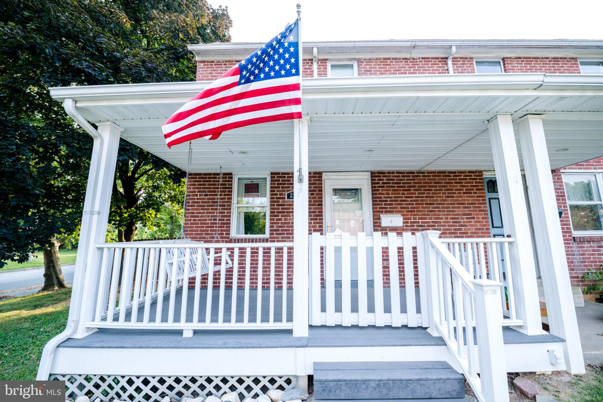 MIDDLE RIVER - Residential