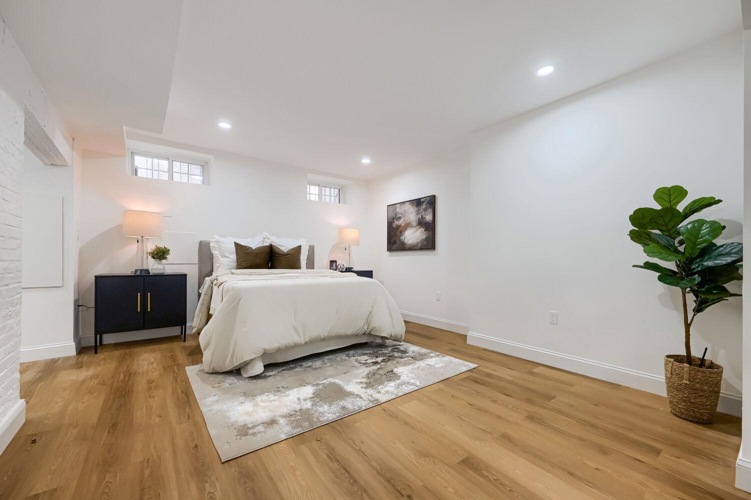 MADISON PARK HISTORIC DISTRICT - Residential Income